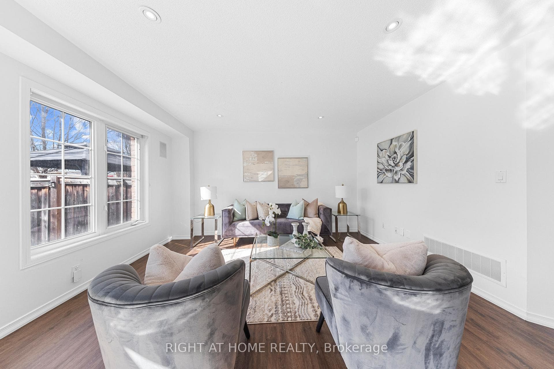 28 Booker Drive photo 13