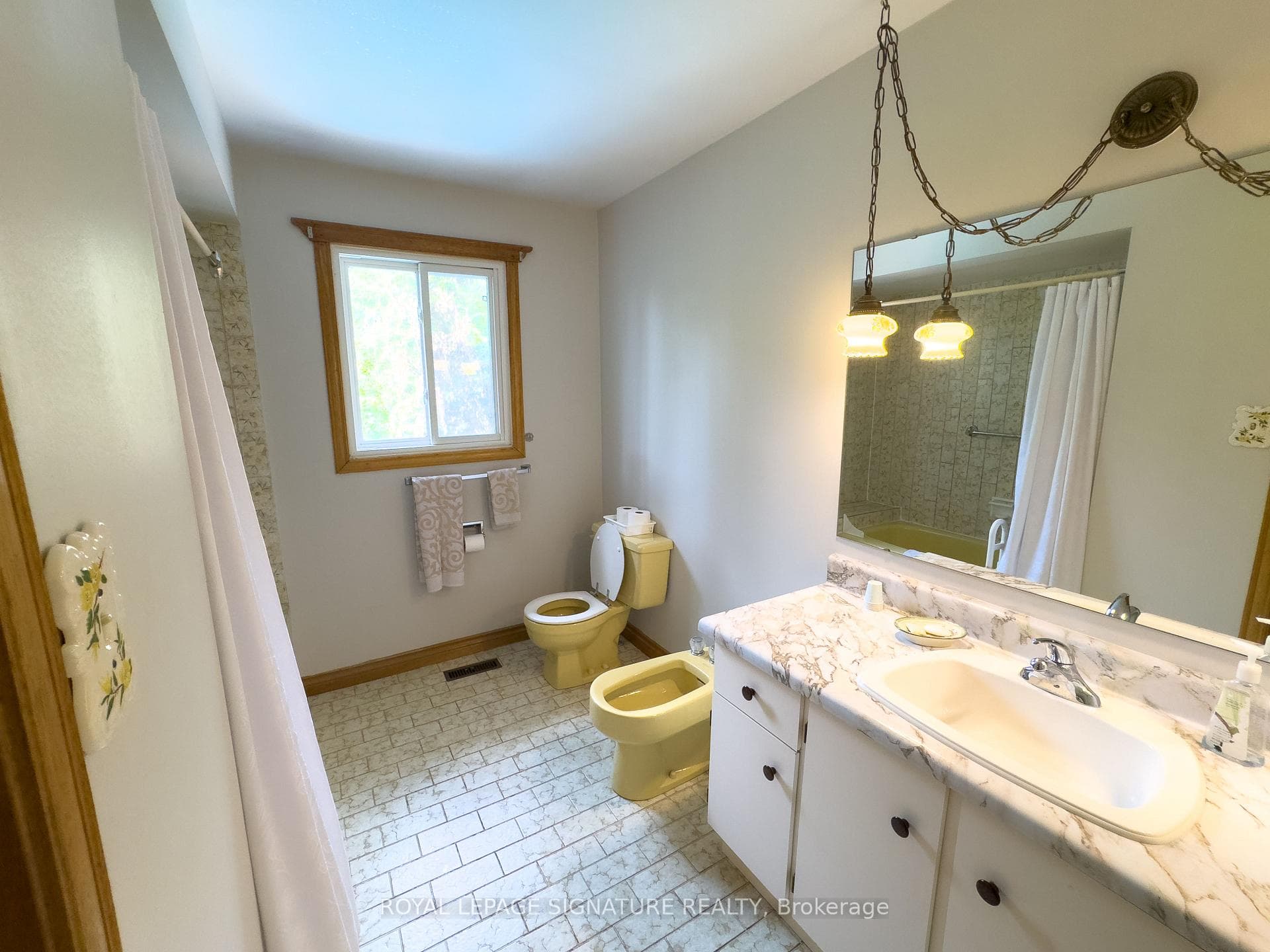 Prim Ensuite 5 piece