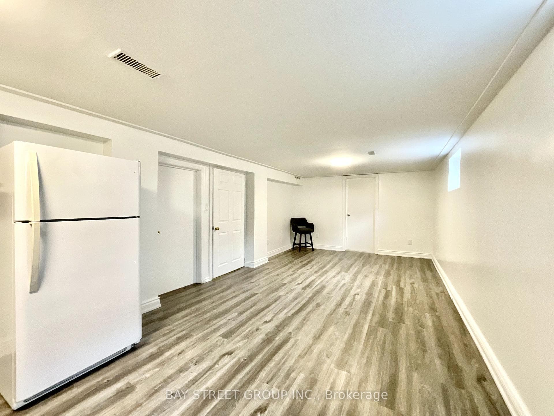 37 Bayard Avenue Unit Bsmt photo 6