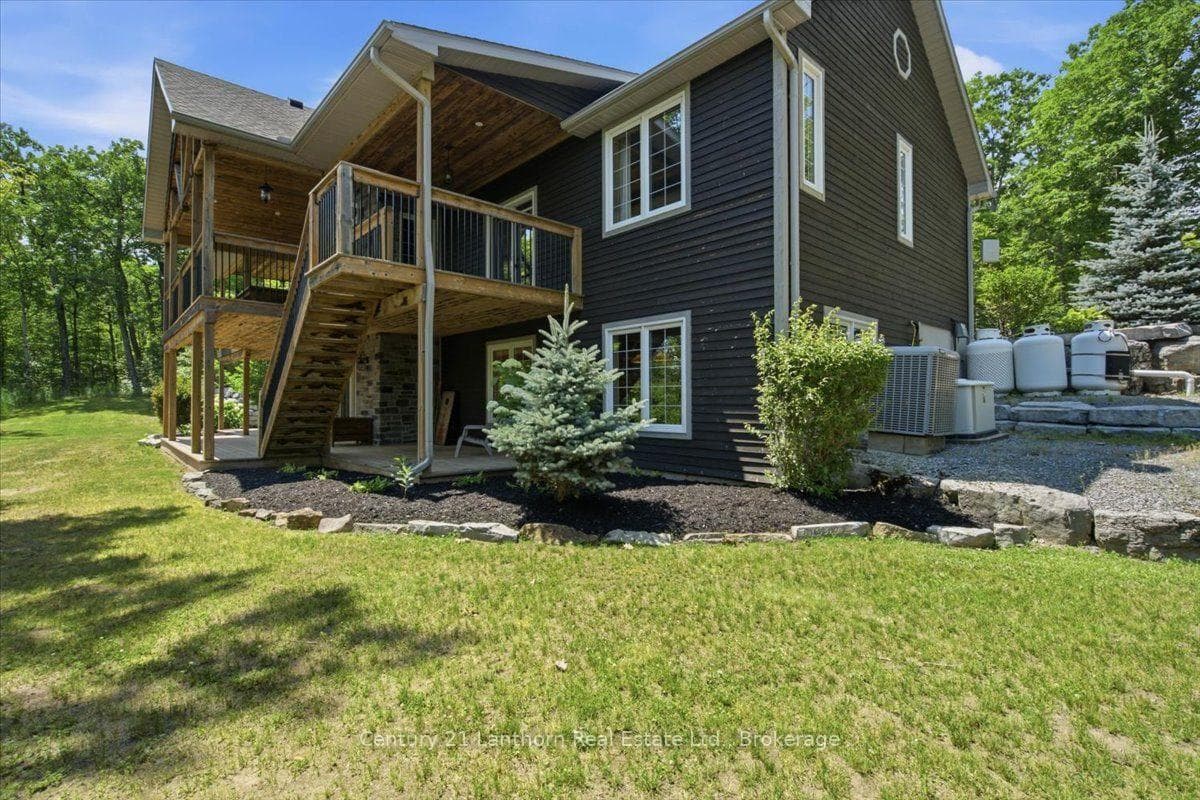673 Lahey Road photo 42