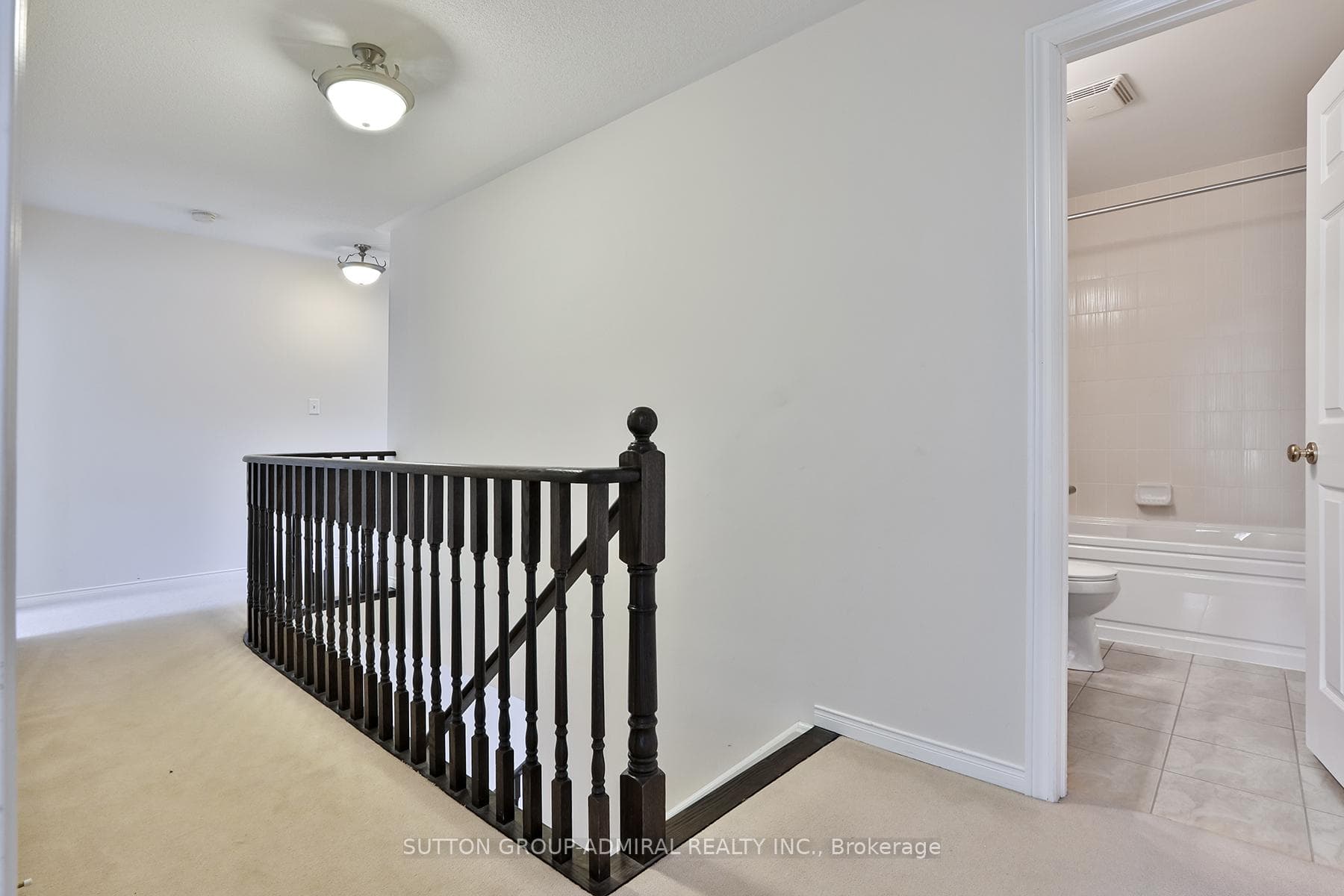 10317 Woodbine Avenue photo 33