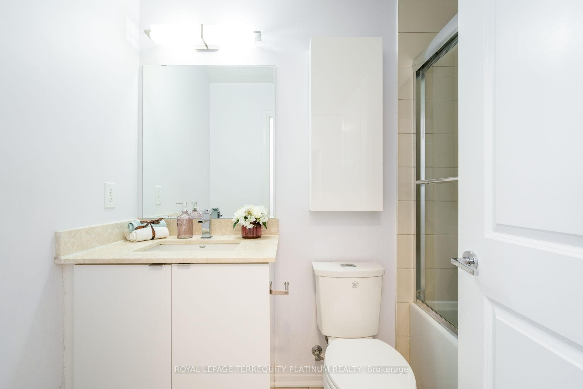 60 Annie Craig Drive Unit 513 photo 19