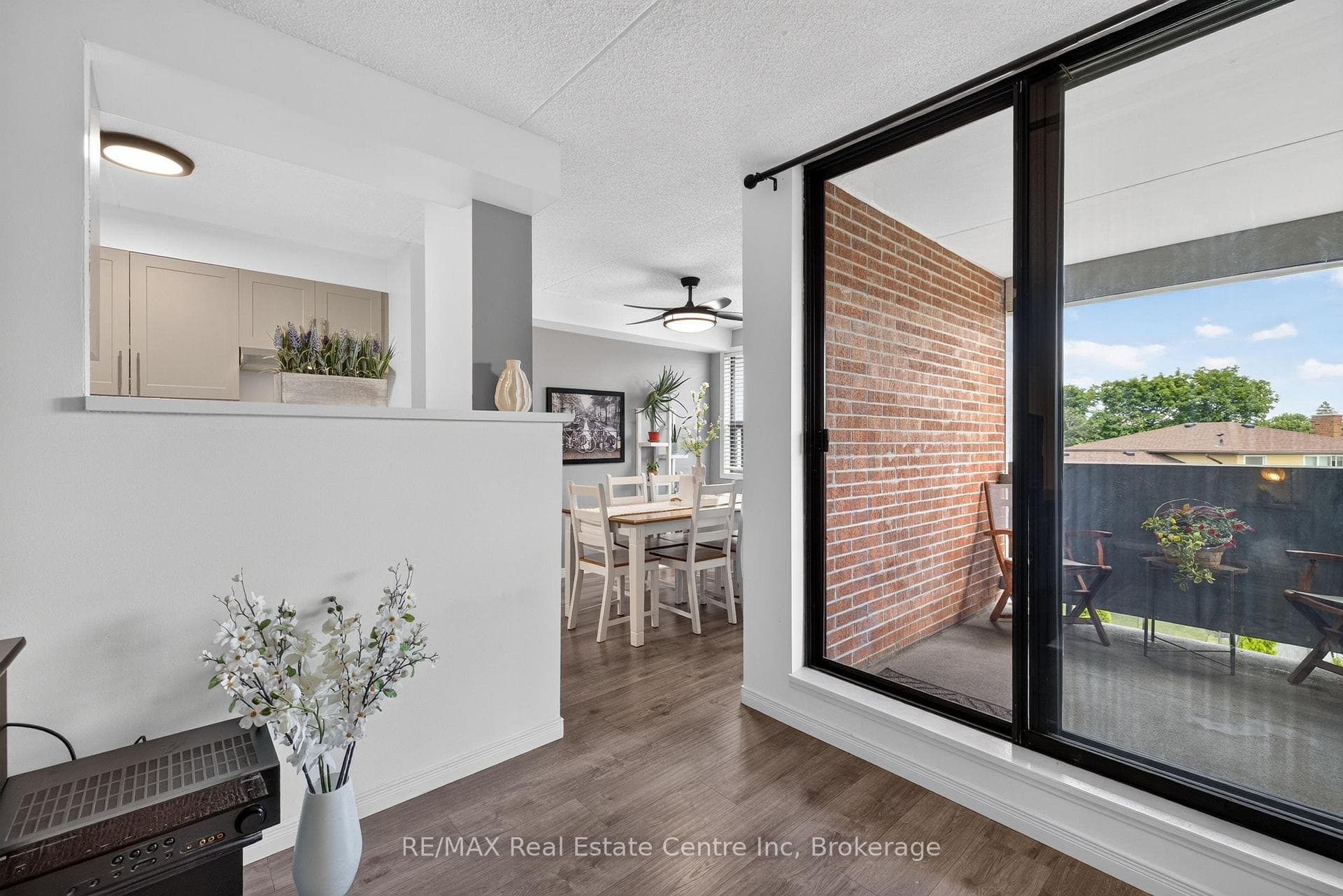 65 Silvercreek Parkway Unit 401 photo 13