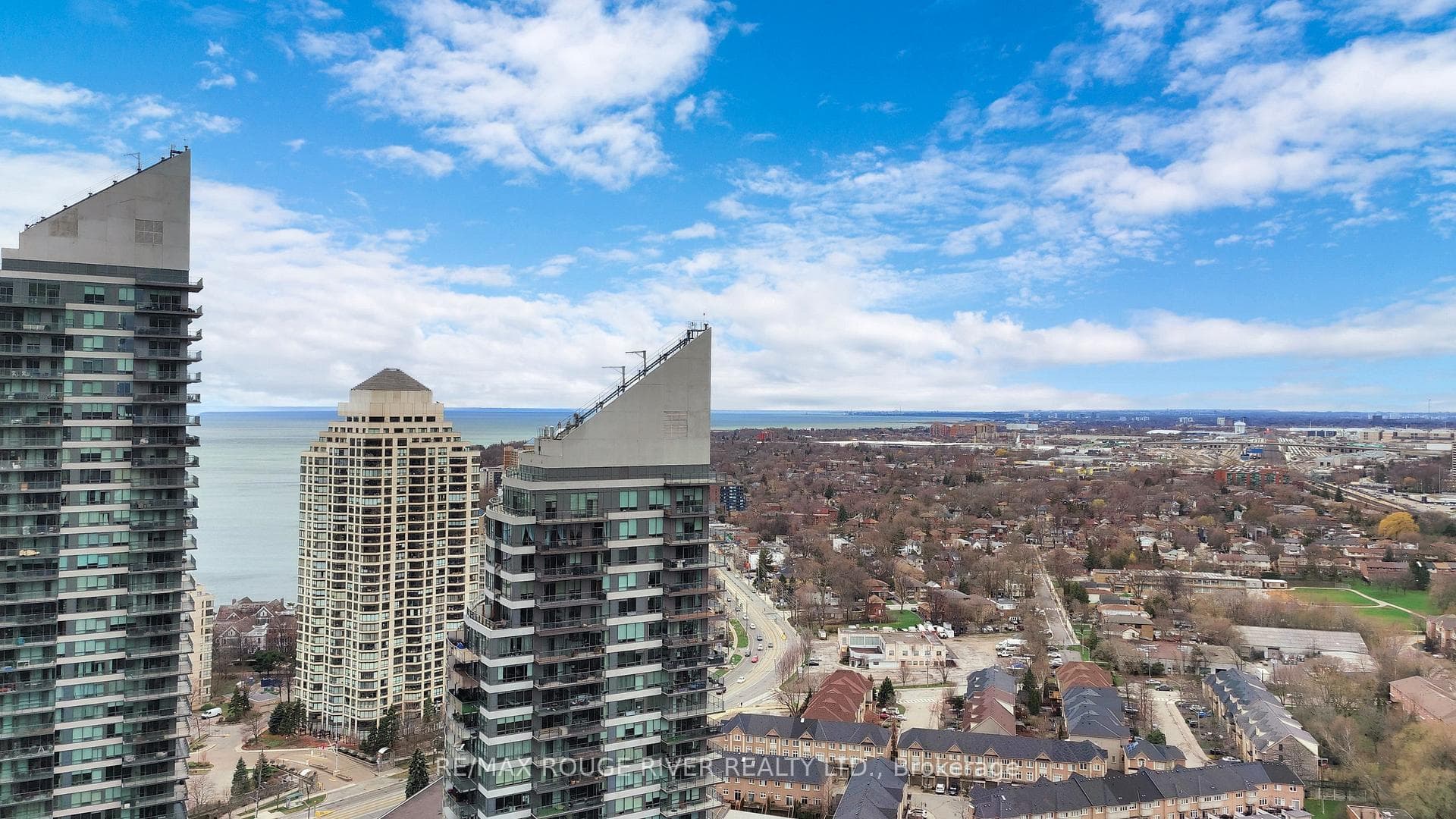 2220 Lakeshore Boulevard Unit 3201 photo 19