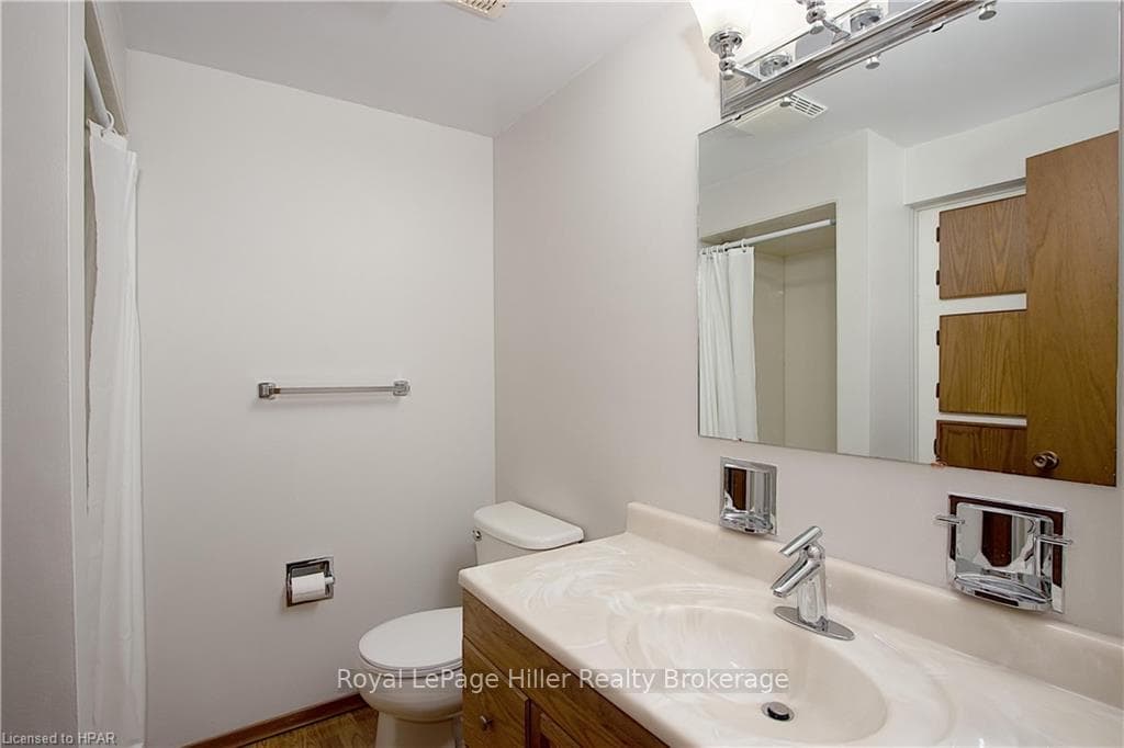 177 LIGHTBOURNE Avenue photo 18