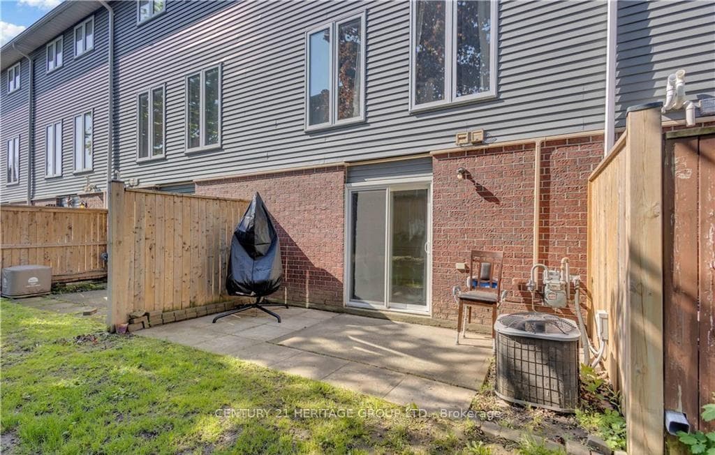 52 Harris Avenue Unit D photo 35