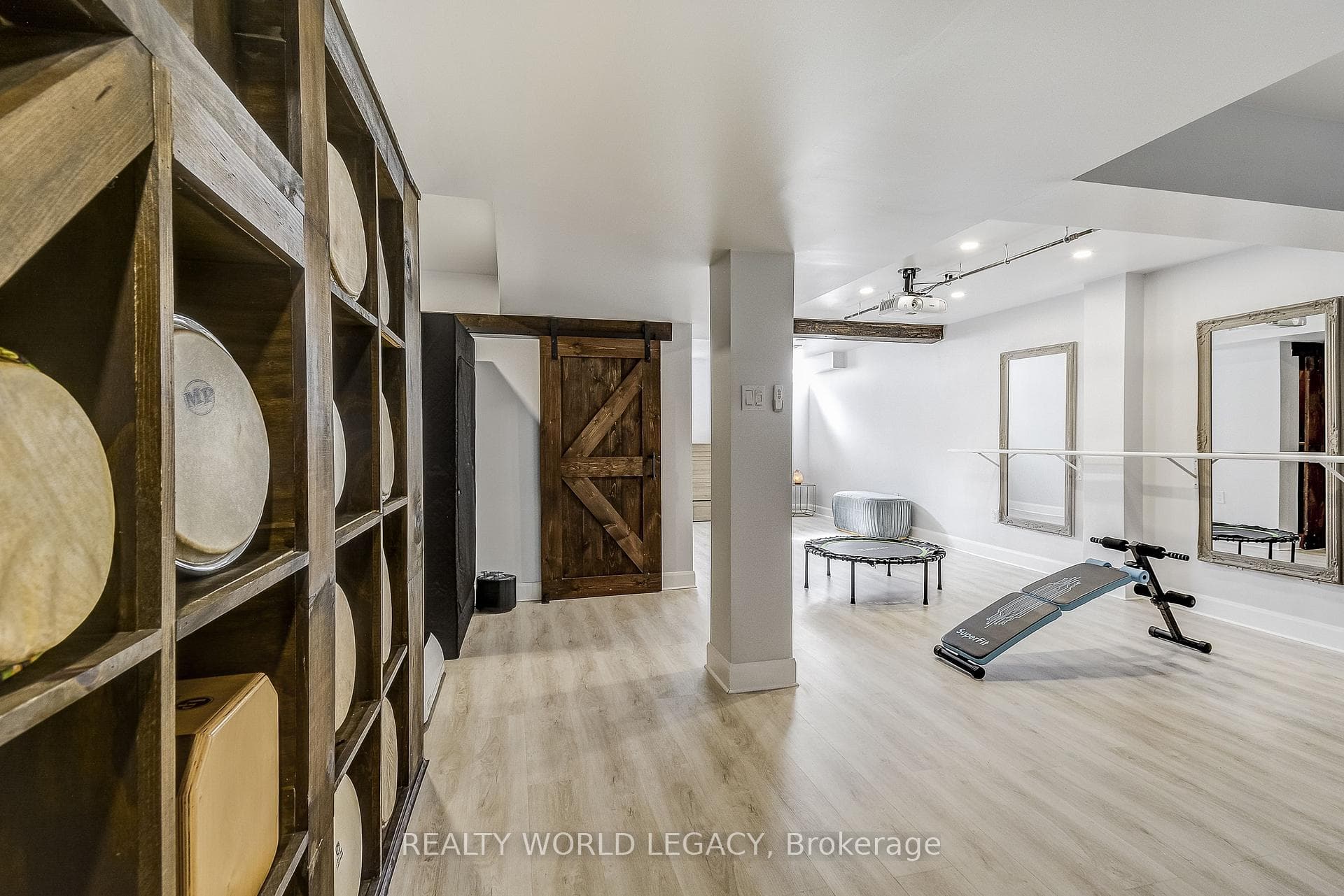 2511 Boros Road Unit 11 photo 29