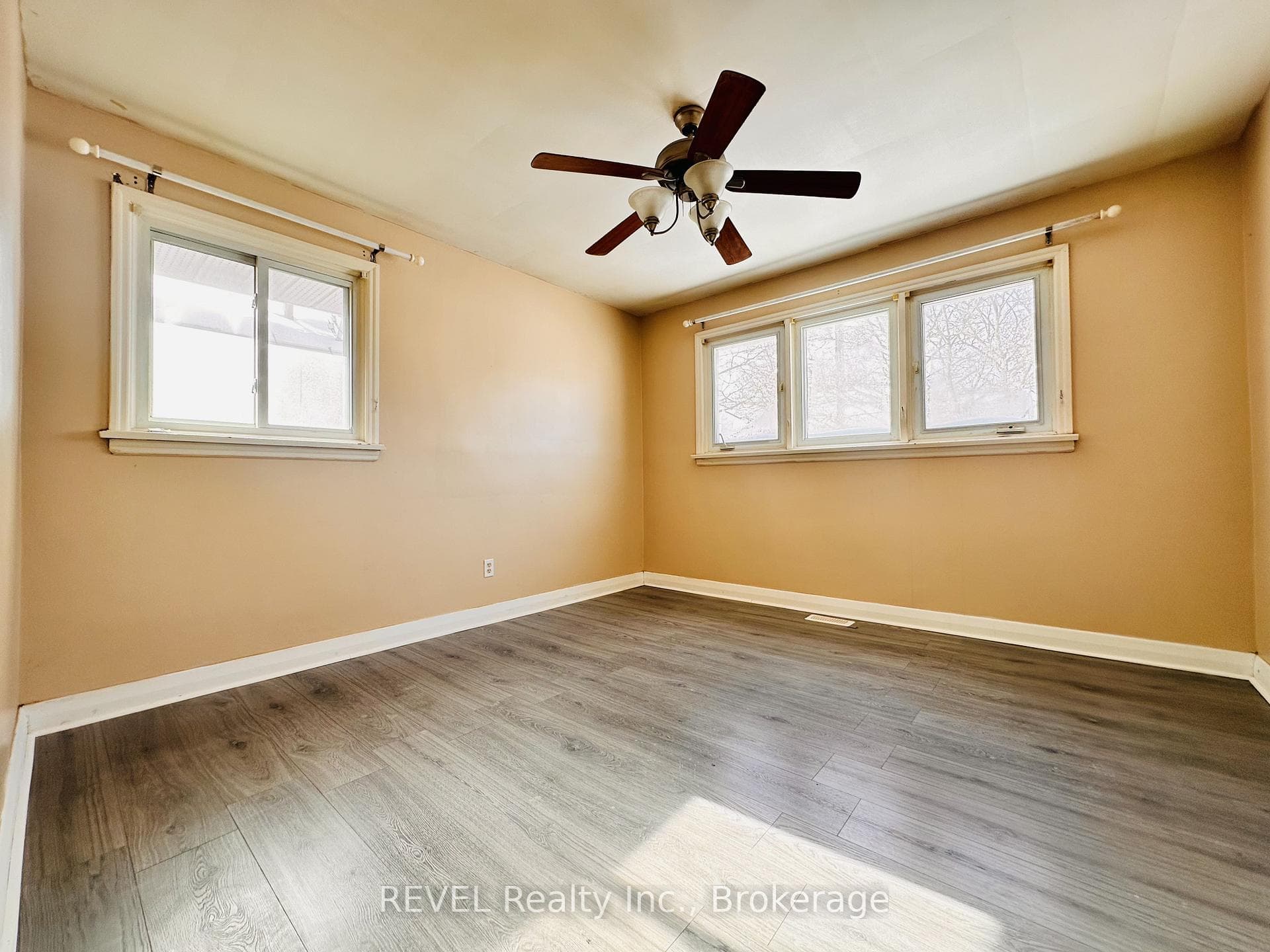 7182 Adams Avenue Unit UPPER photo 11