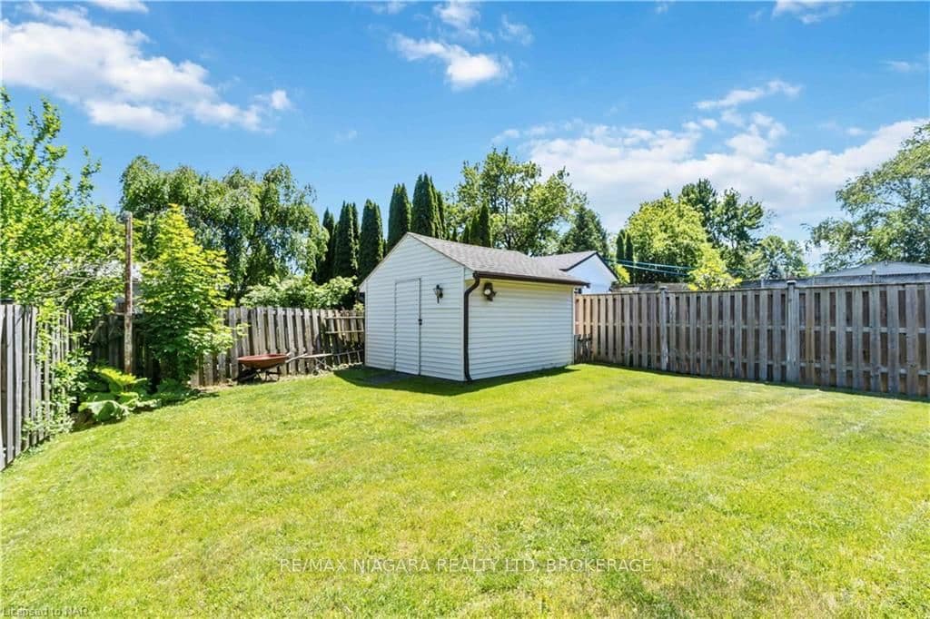 2702 PORTAGE Road photo 27