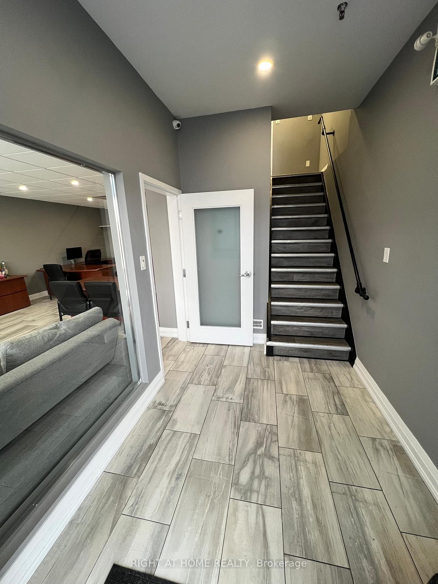21 Kenview Boulevard Unit 15 photo 2