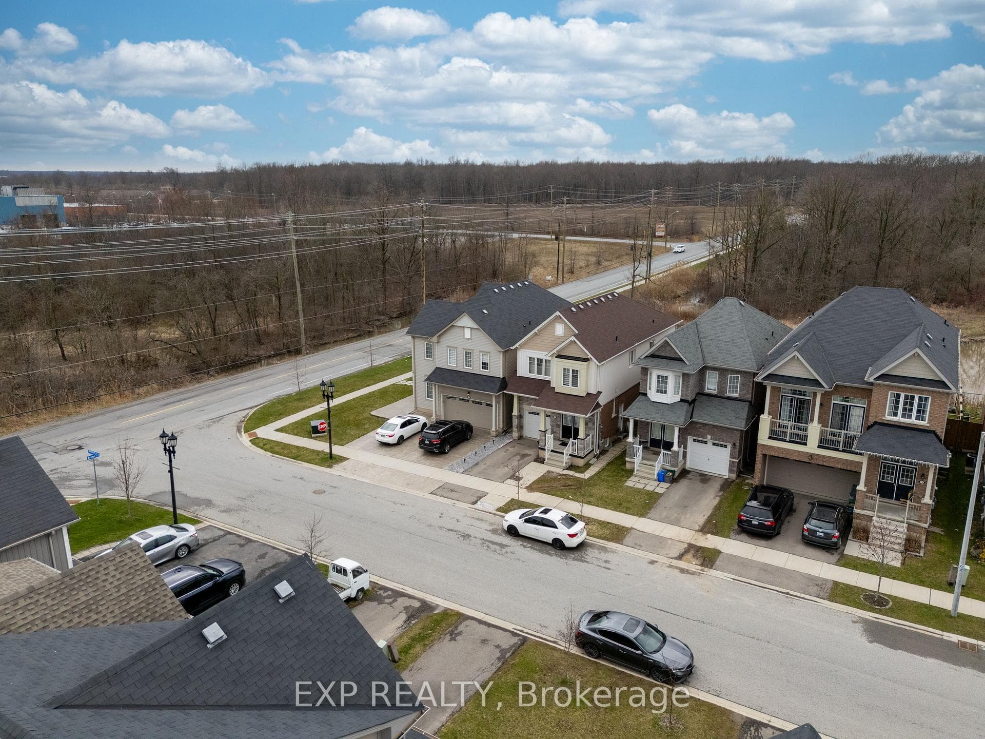 7741 Shadbush Lane photo 42