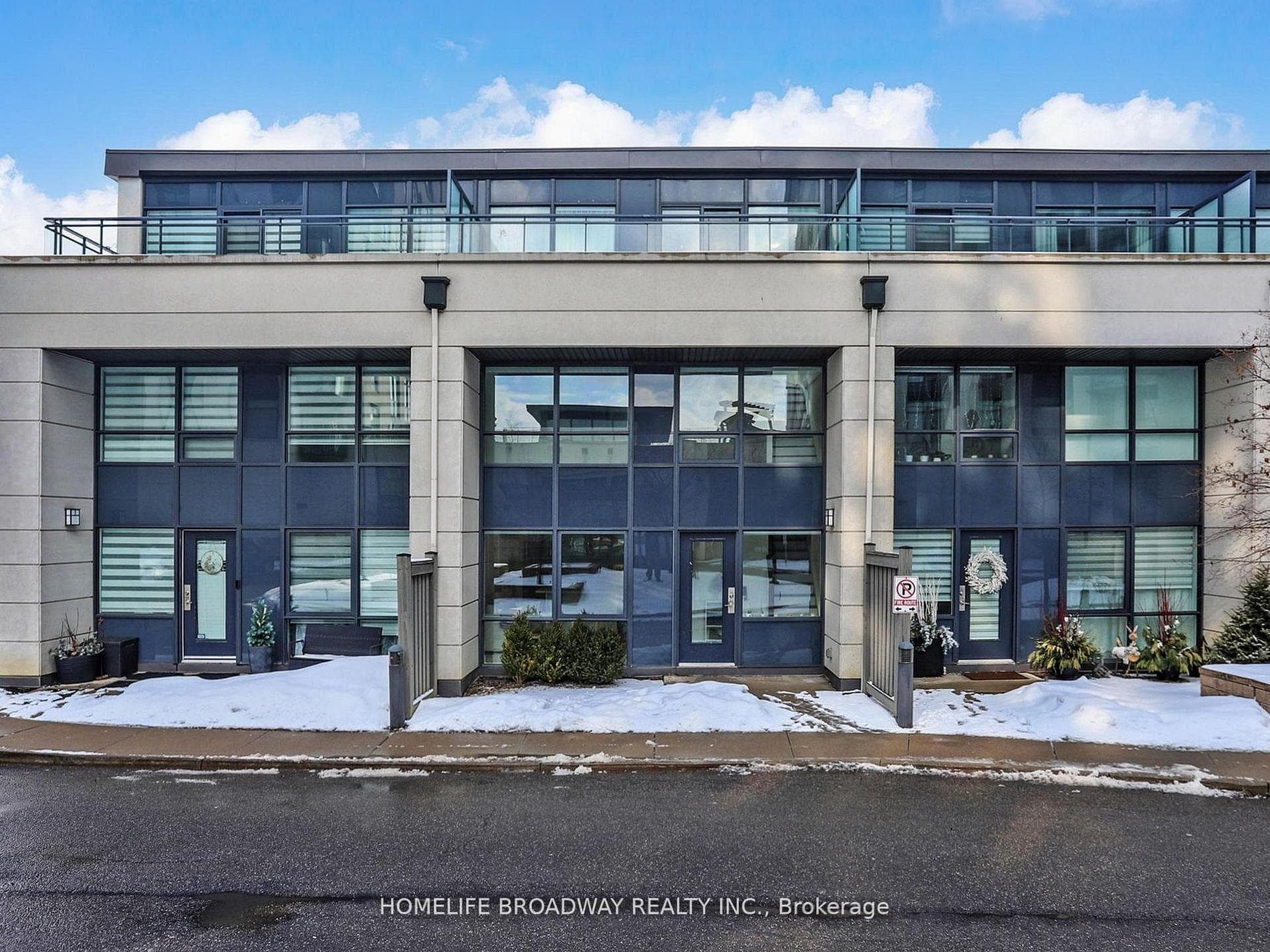 24 Woodstream Boulevard Unit 112 photo 1