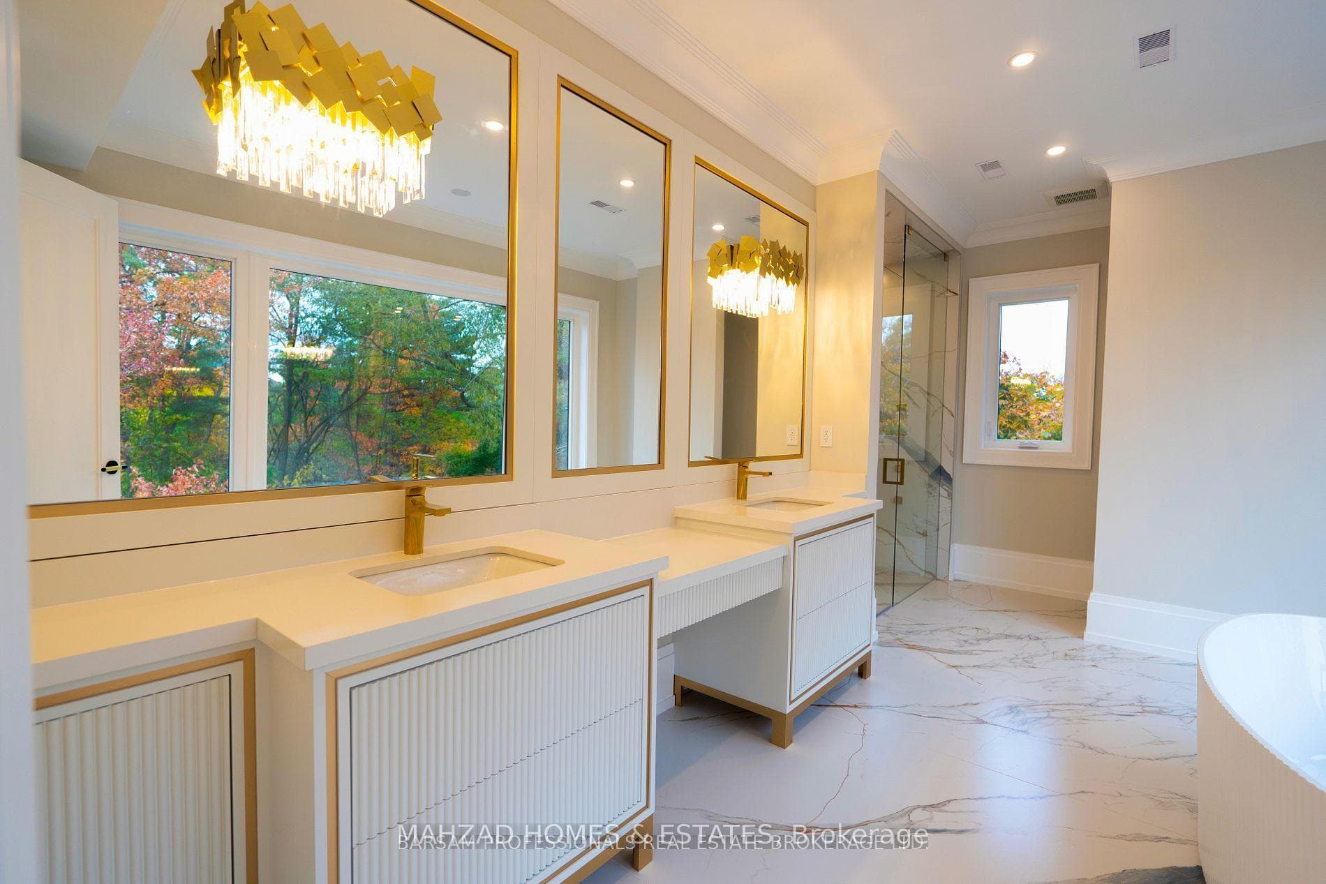 21 Birch Avenue photo 26
