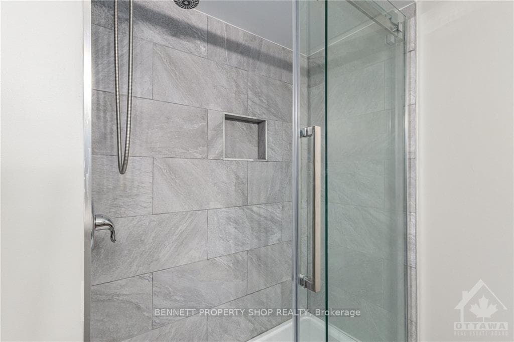 91 ALON Street photo 23