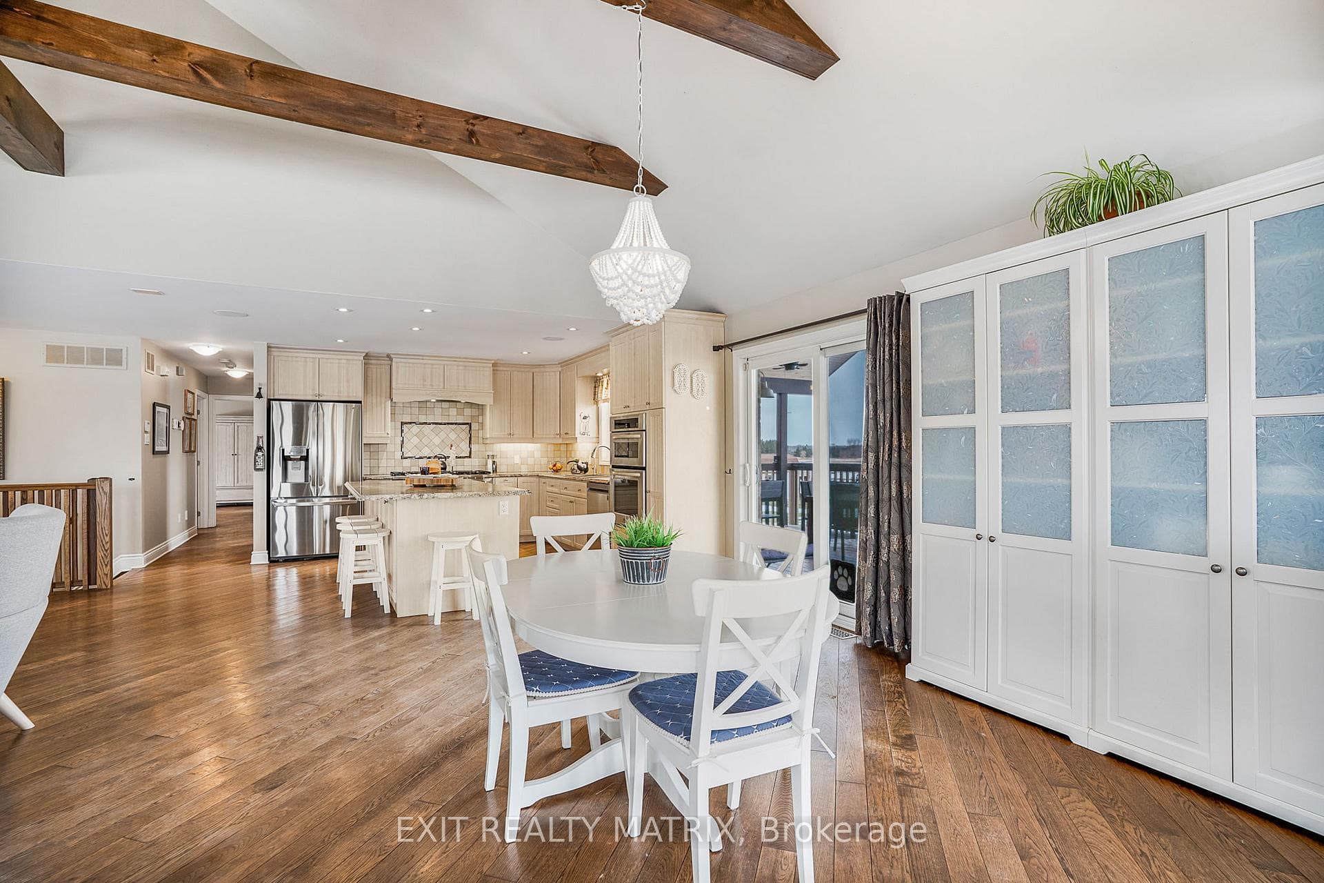 3139 Birchgrove Road photo 15