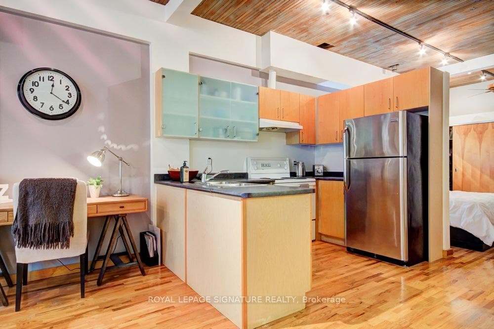 287 Richmond Street Unit 202 photo 7