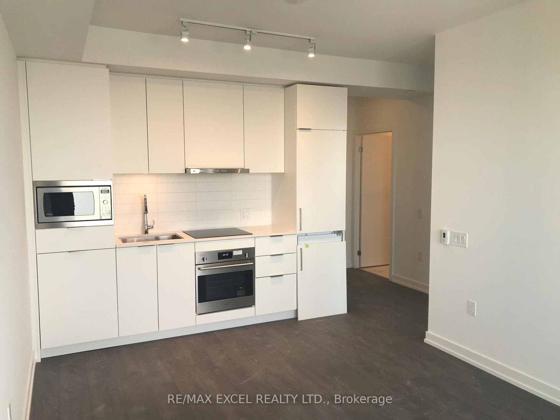 8 Olympic Garden Drive Unit S 2507 photo 10