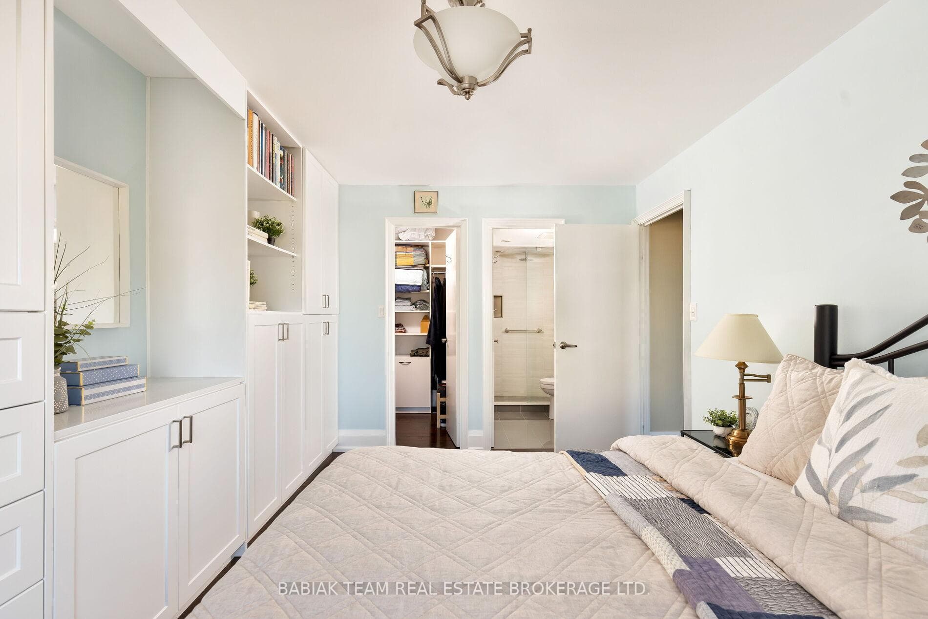 50 Quebec Avenue Unit Ph 7 photo 14