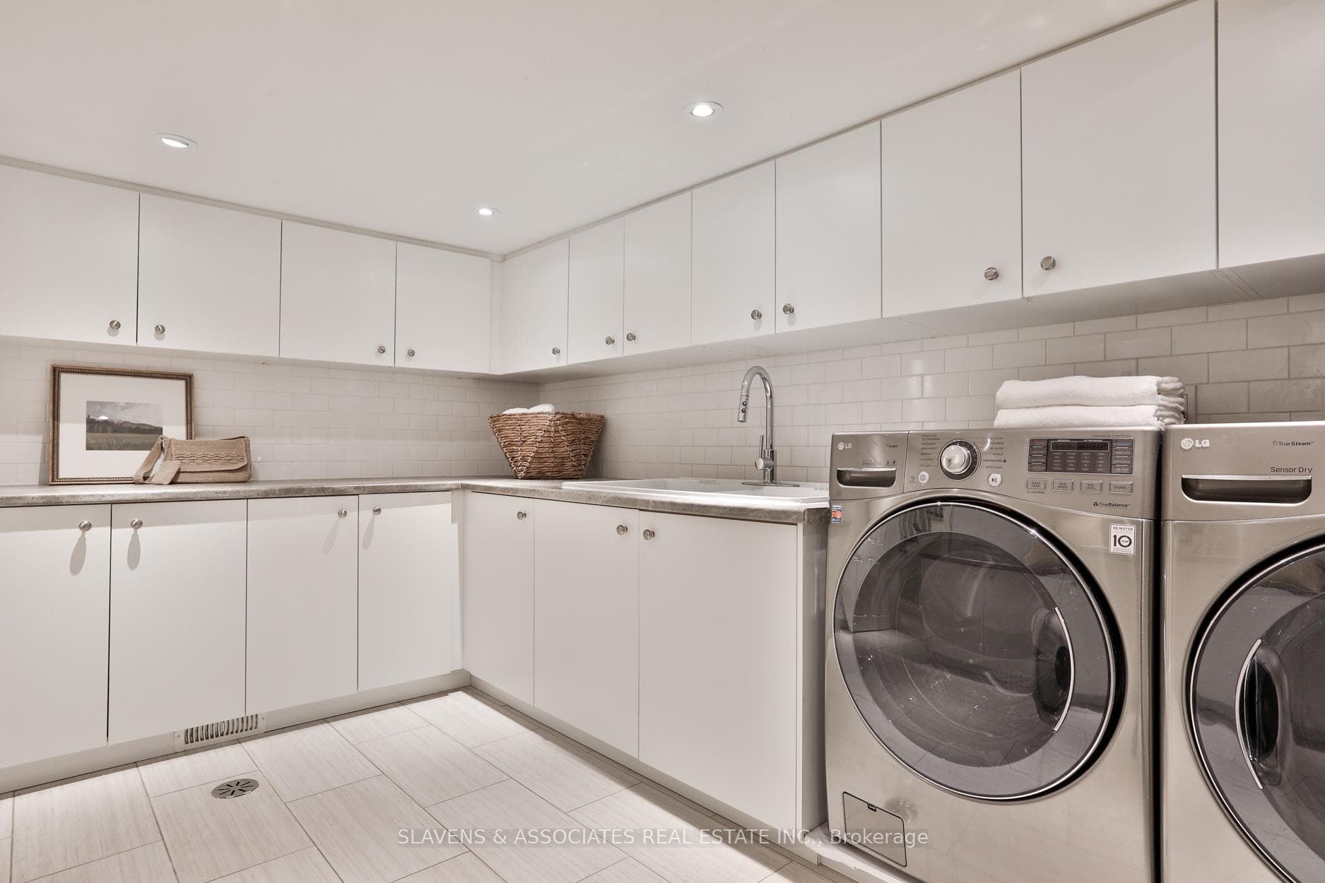 33 Chiltern Hill Road photo 35