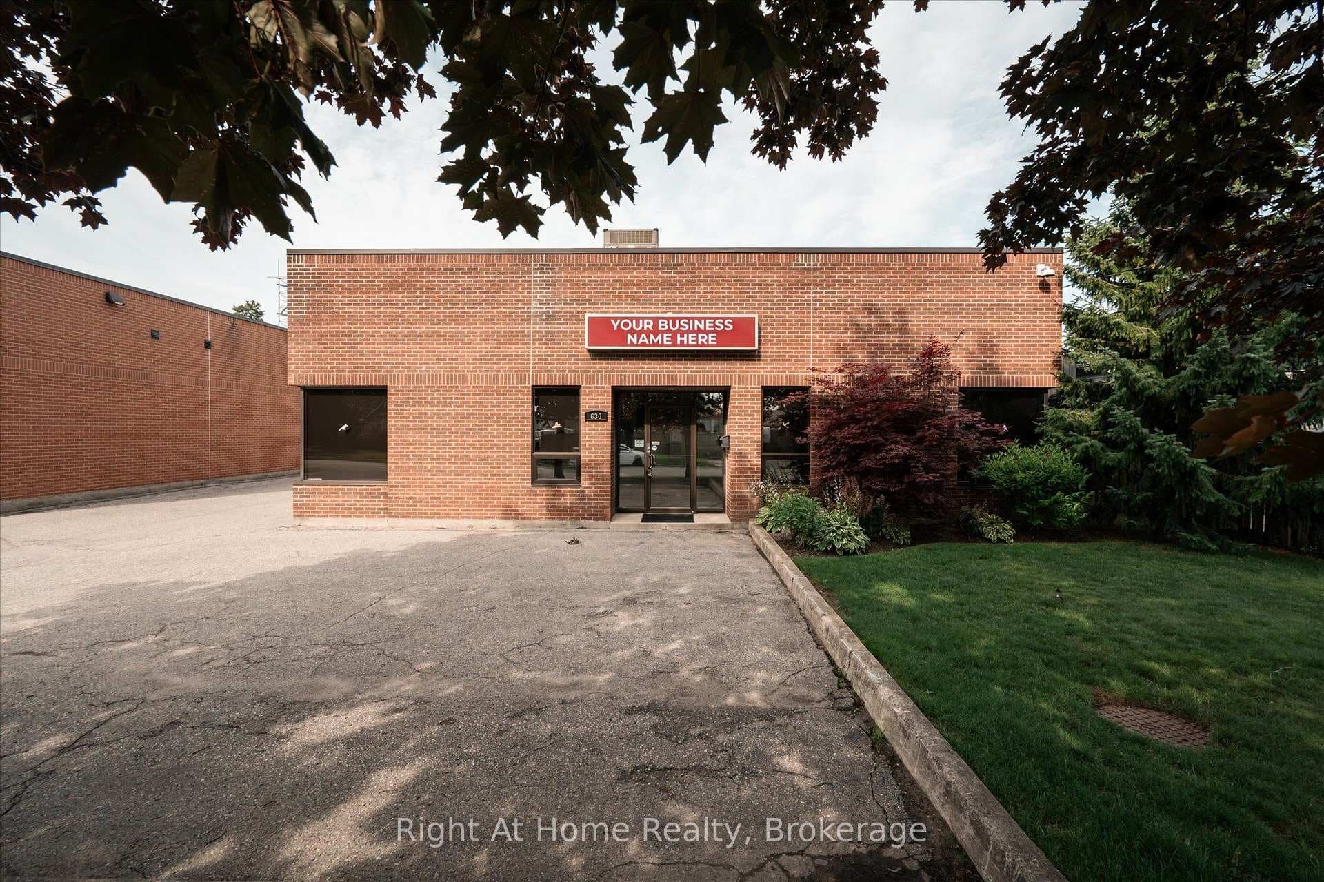 630 Euclid Street photo 1