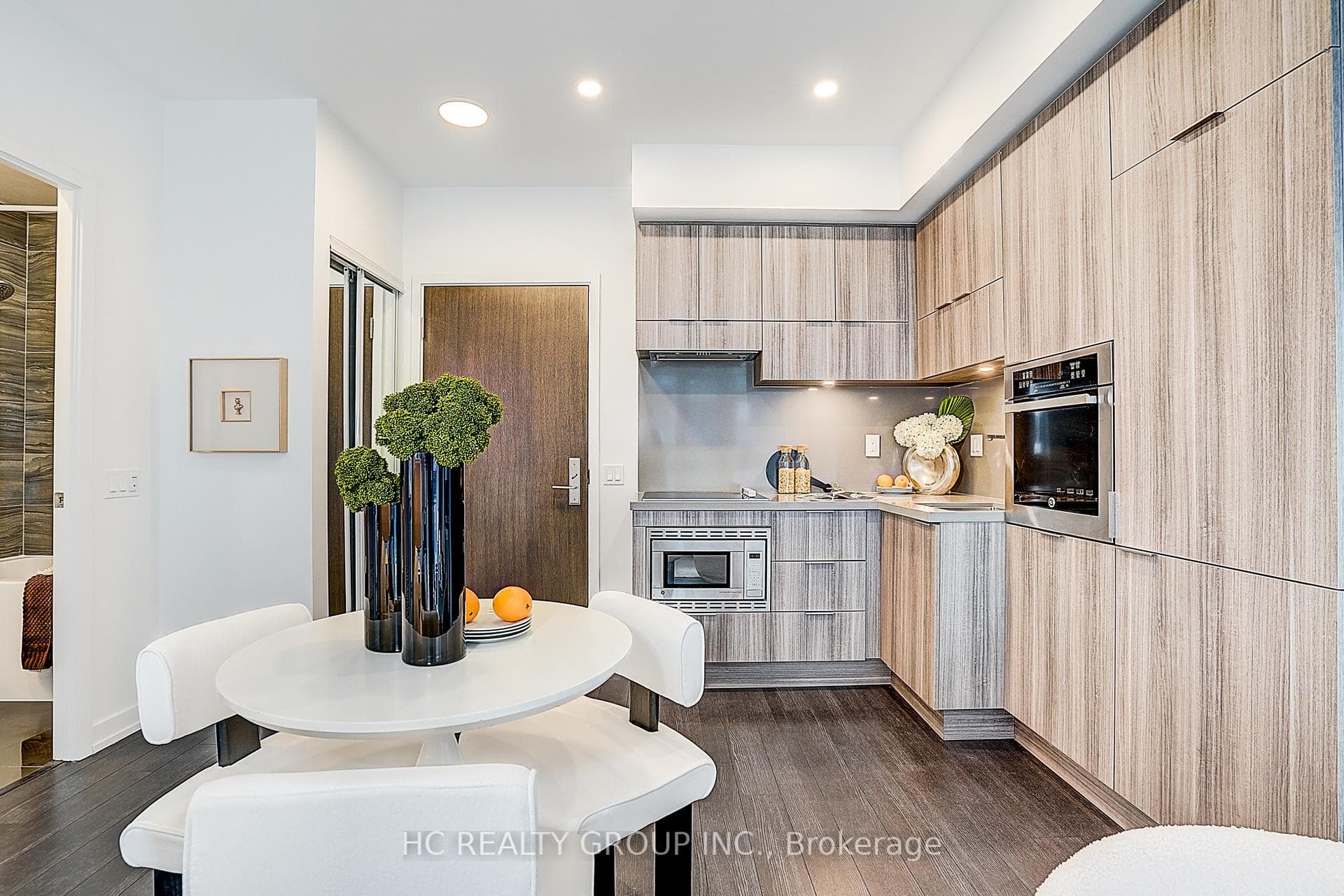 39 Roehampton Avenue Unit 3007 photo 33