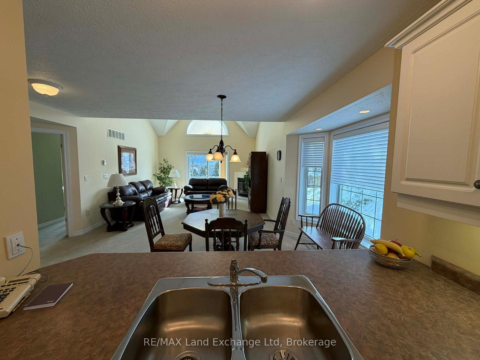 855 Princes Street Unit 19 photo 9