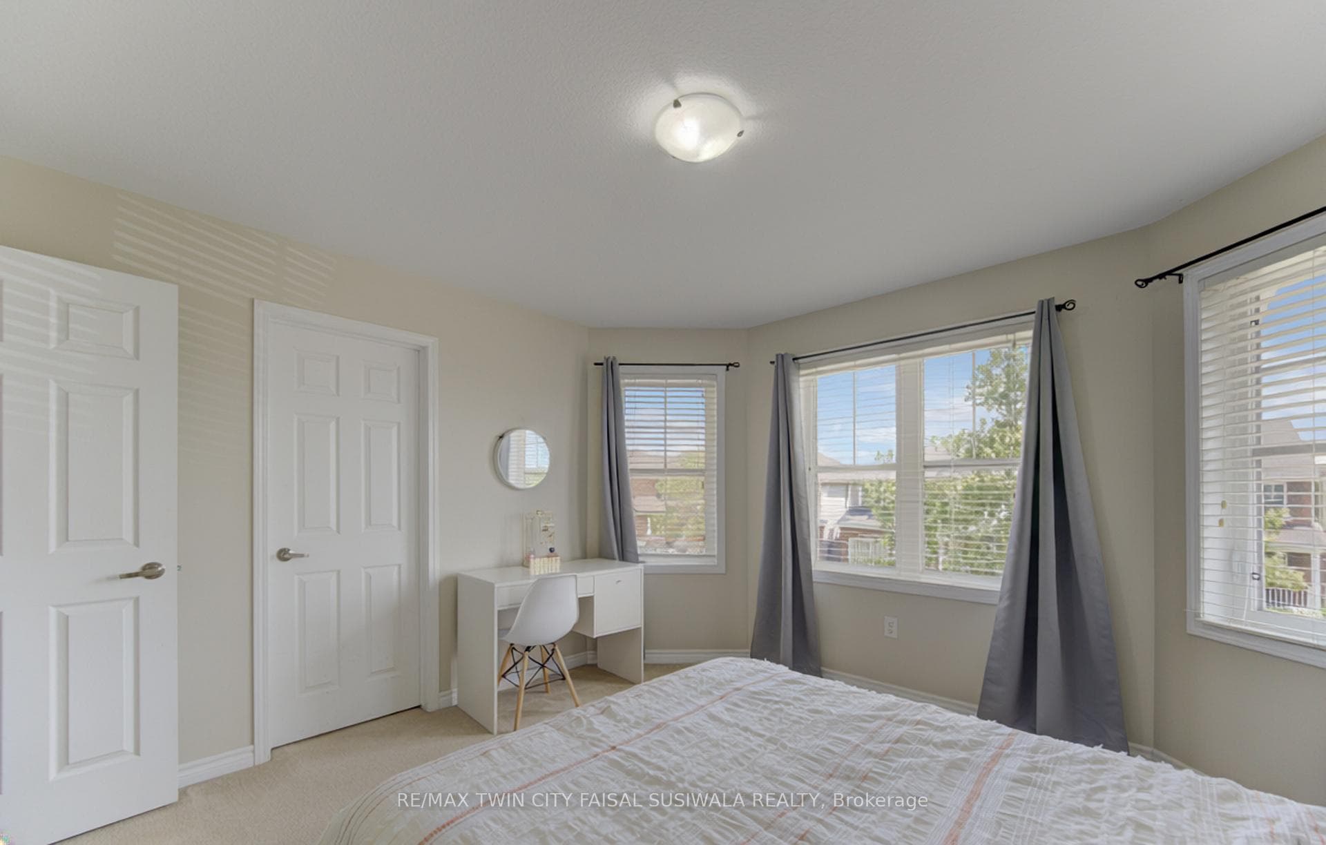 184 Fletcher Circle photo 27