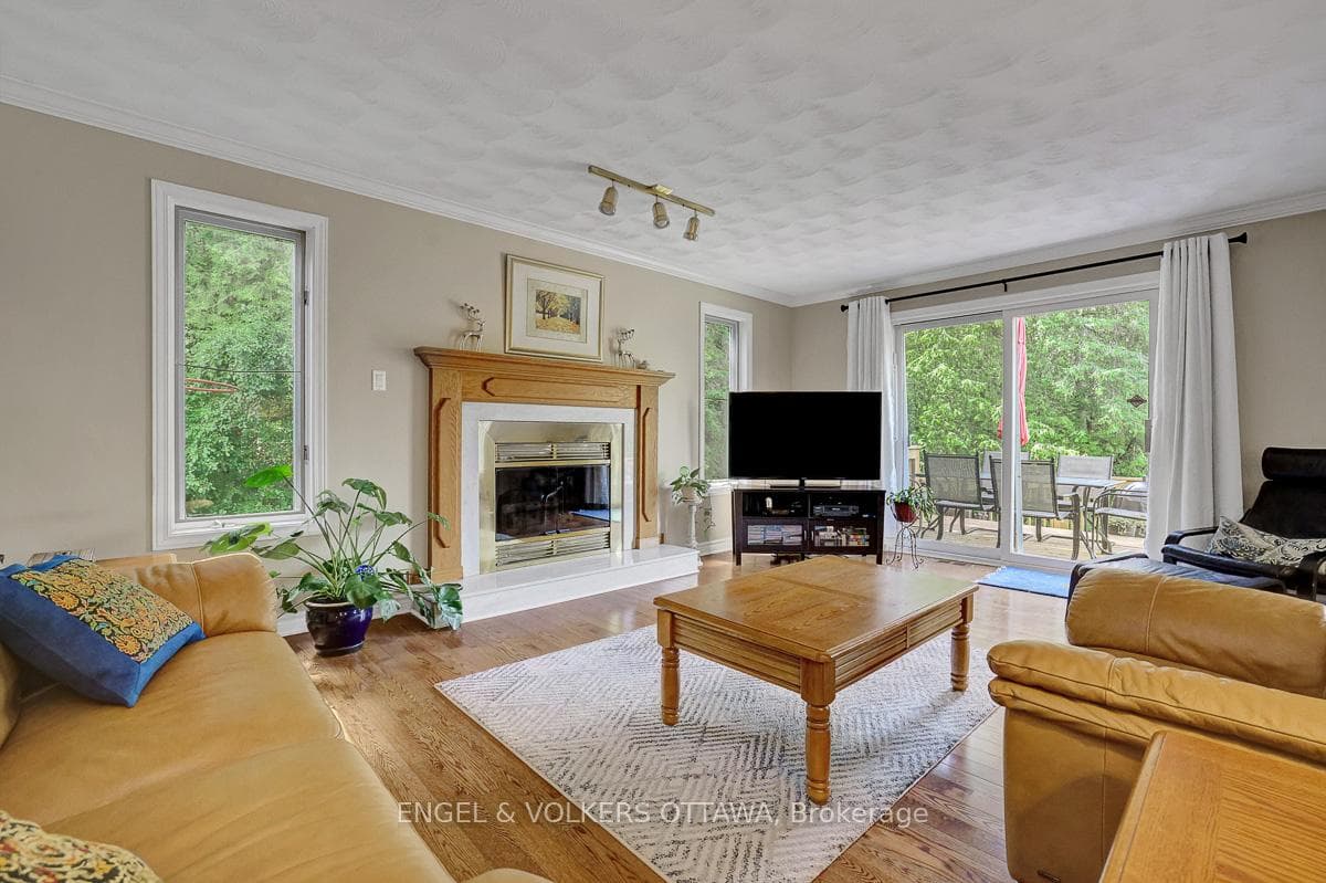132 Grey Stone Drive photo 17