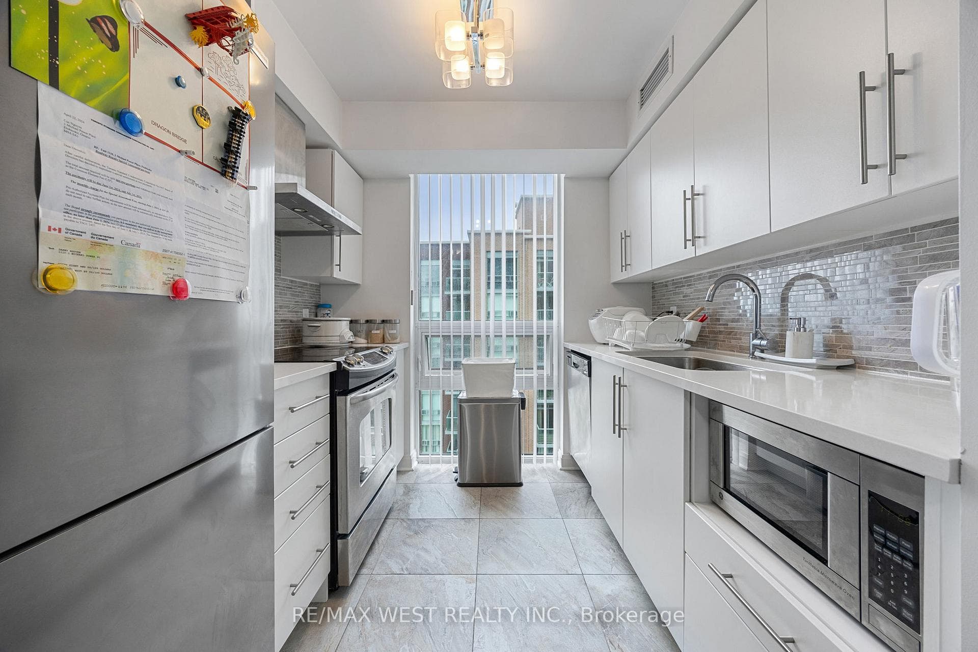 1 Michael Power Place Unit 1110 photo 10