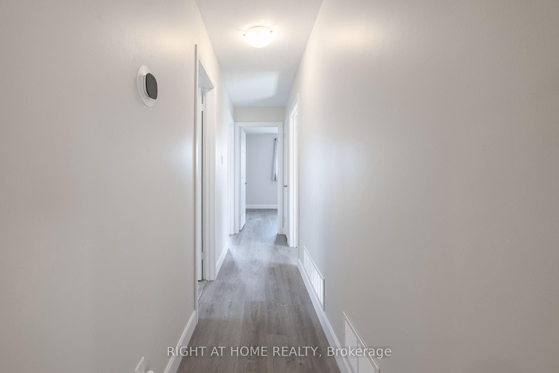 413 Colborne Street Unit Upper photo 20