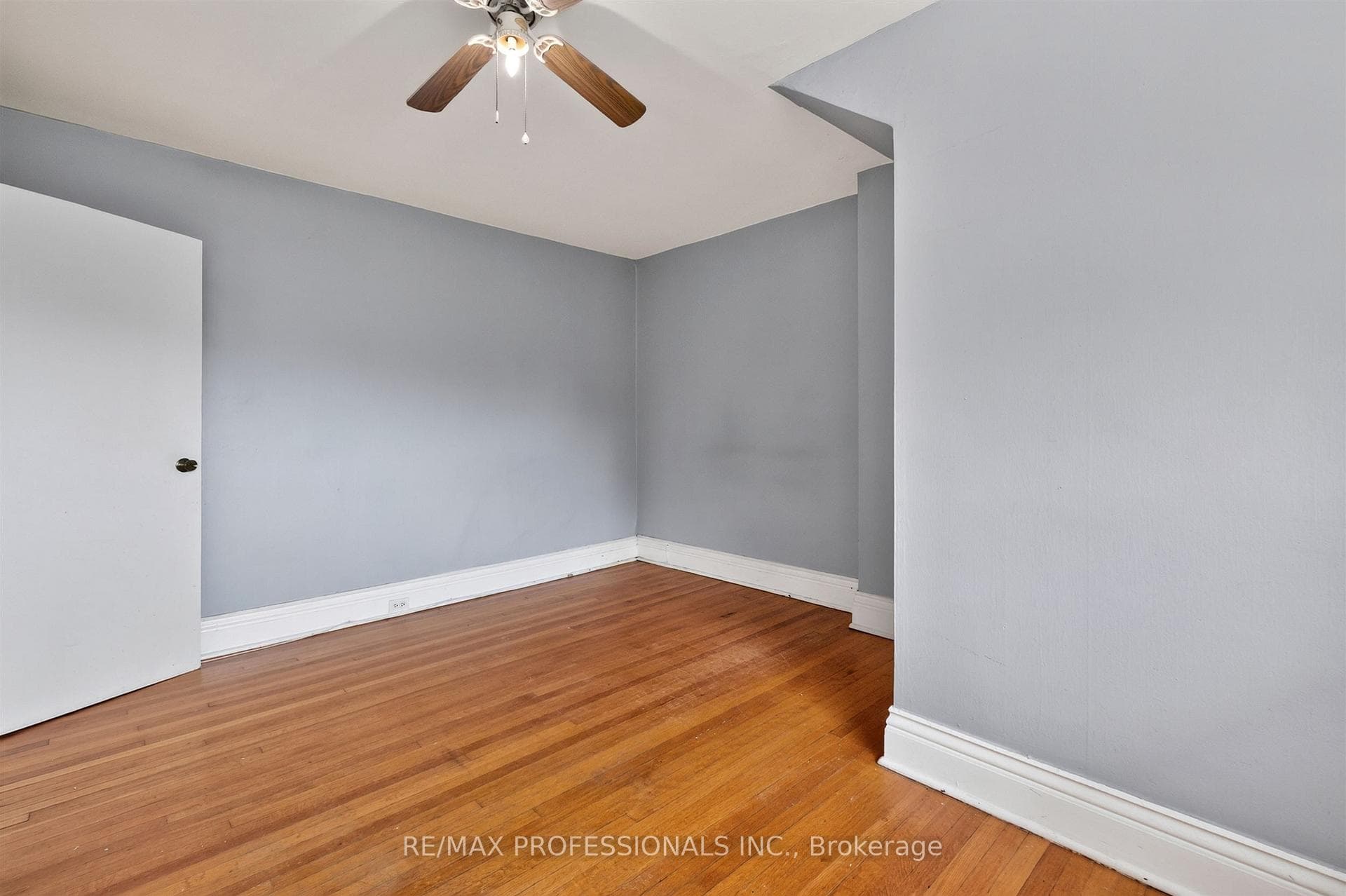 Unit 4-Third Floor 1 Bedroom