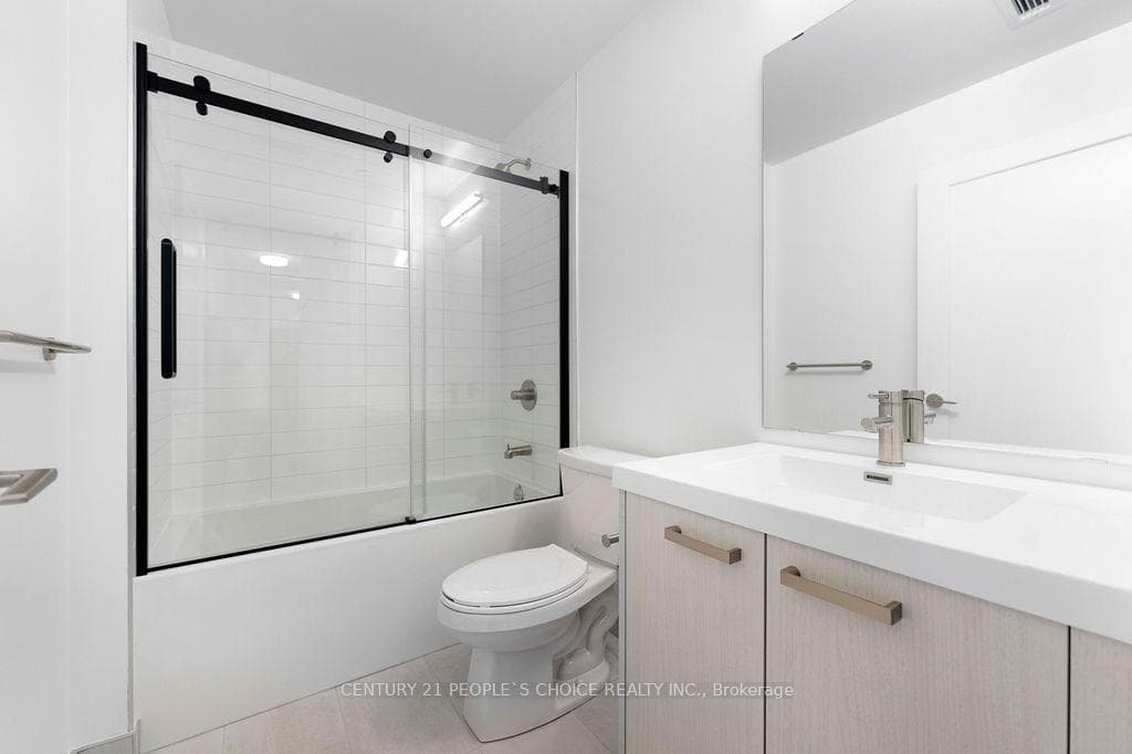20 Soudan Ave Avenue Unit 1902 photo 18