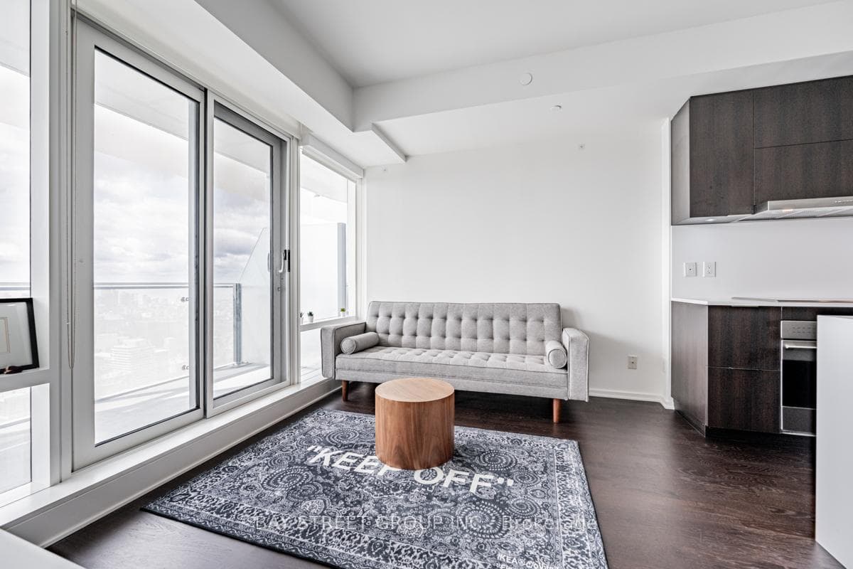 1 Bloor Street Unit 5105 photo 13