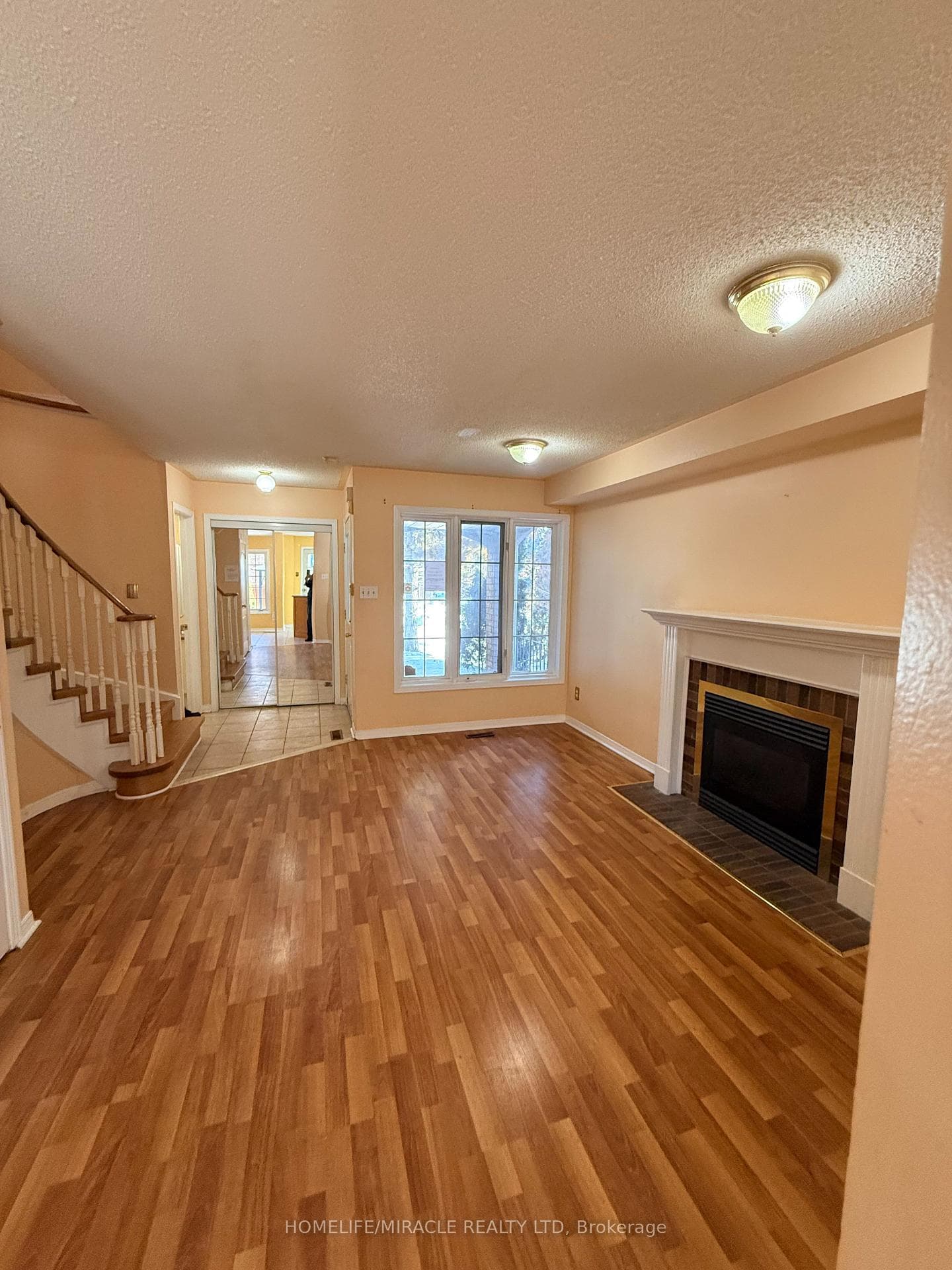 137 Pressed Brick Drive photo 7
