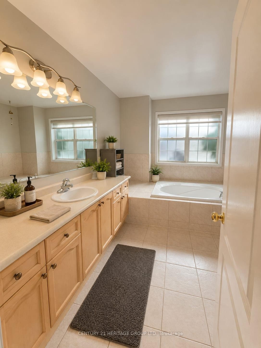 52 Brock Drive photo 22