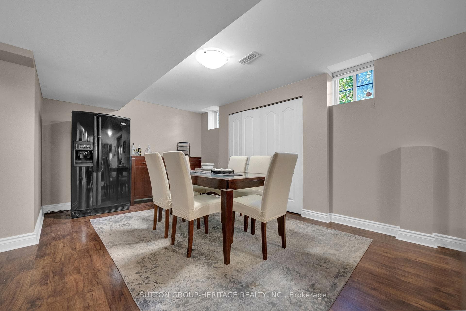 102 Kennett Drive photo 35