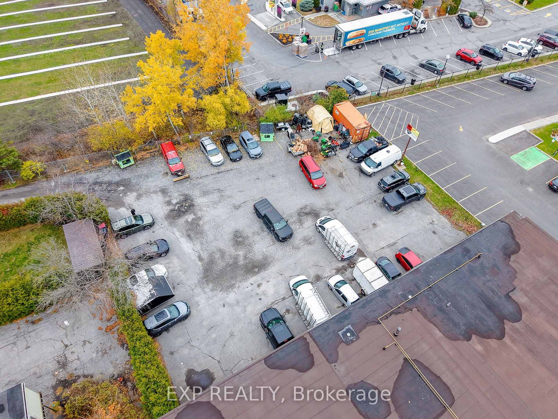 1237 1255 Cousineau Street photo 14