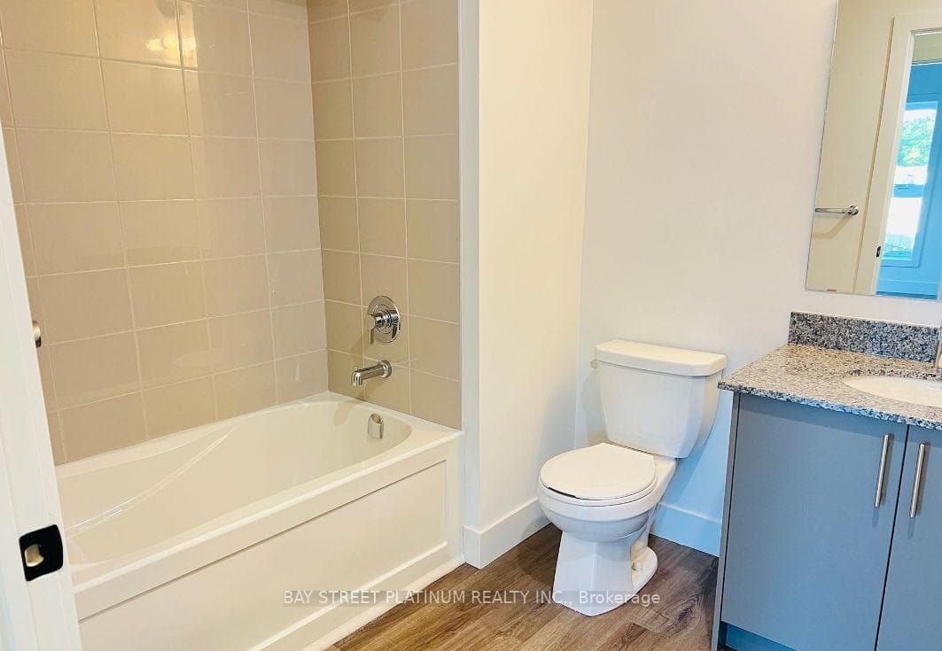 1101 Lackner Boulevard Unit 104 photo 9