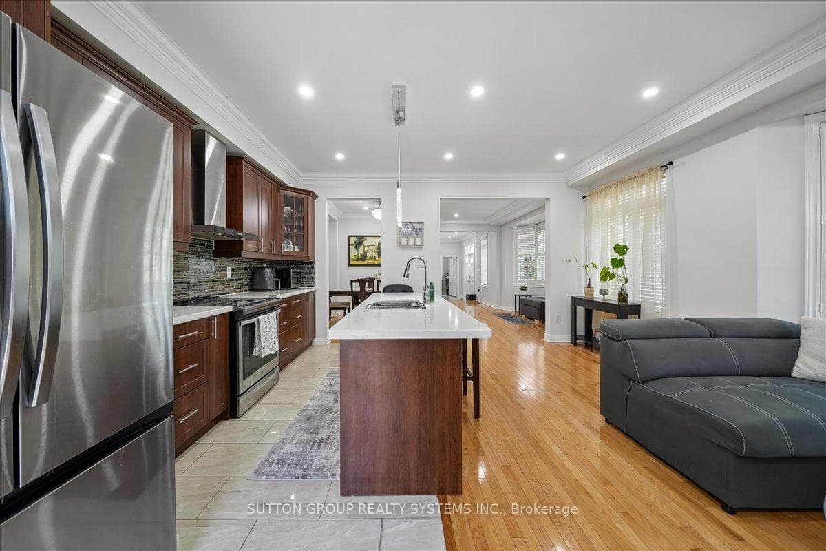 3348 Sunlight Street photo 15