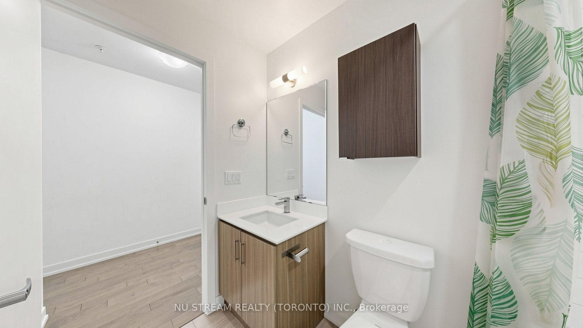 10 Willison Square Unit 708 photo 21