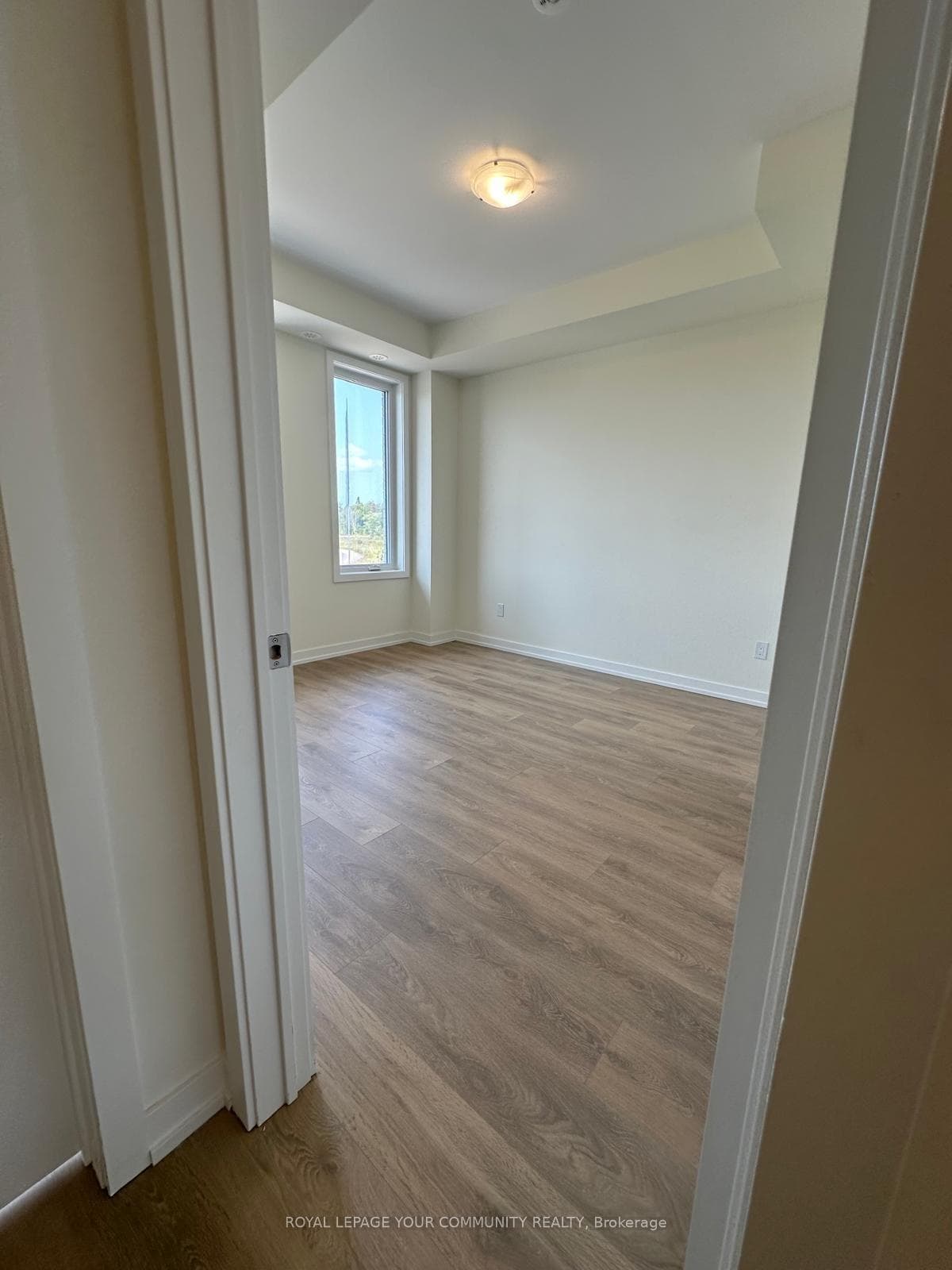 160 Densmore Road Unit 1002 photo 20