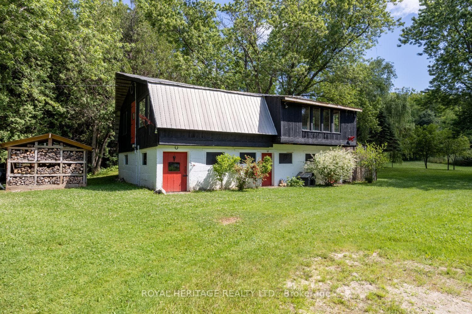 Barn with Paddocks