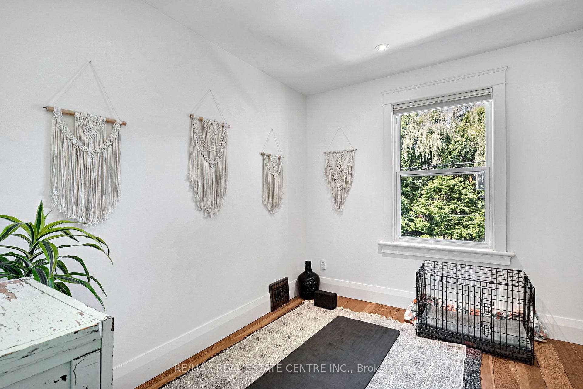 18 McAlpine Avenue photo 24