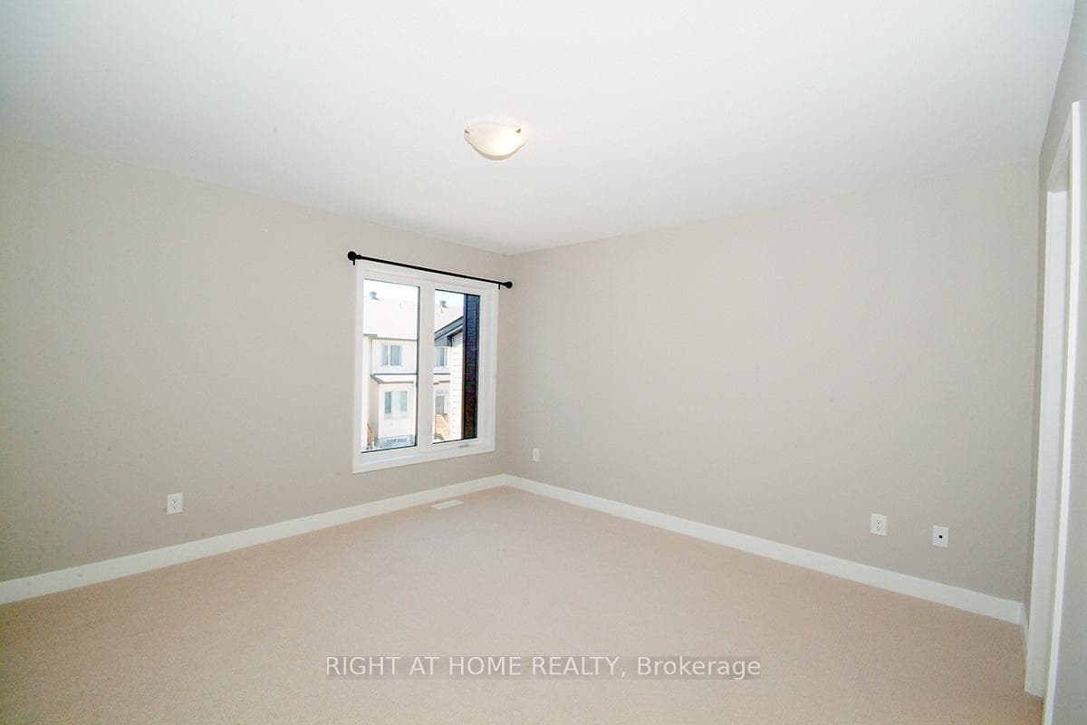 733 Twist Way photo 7