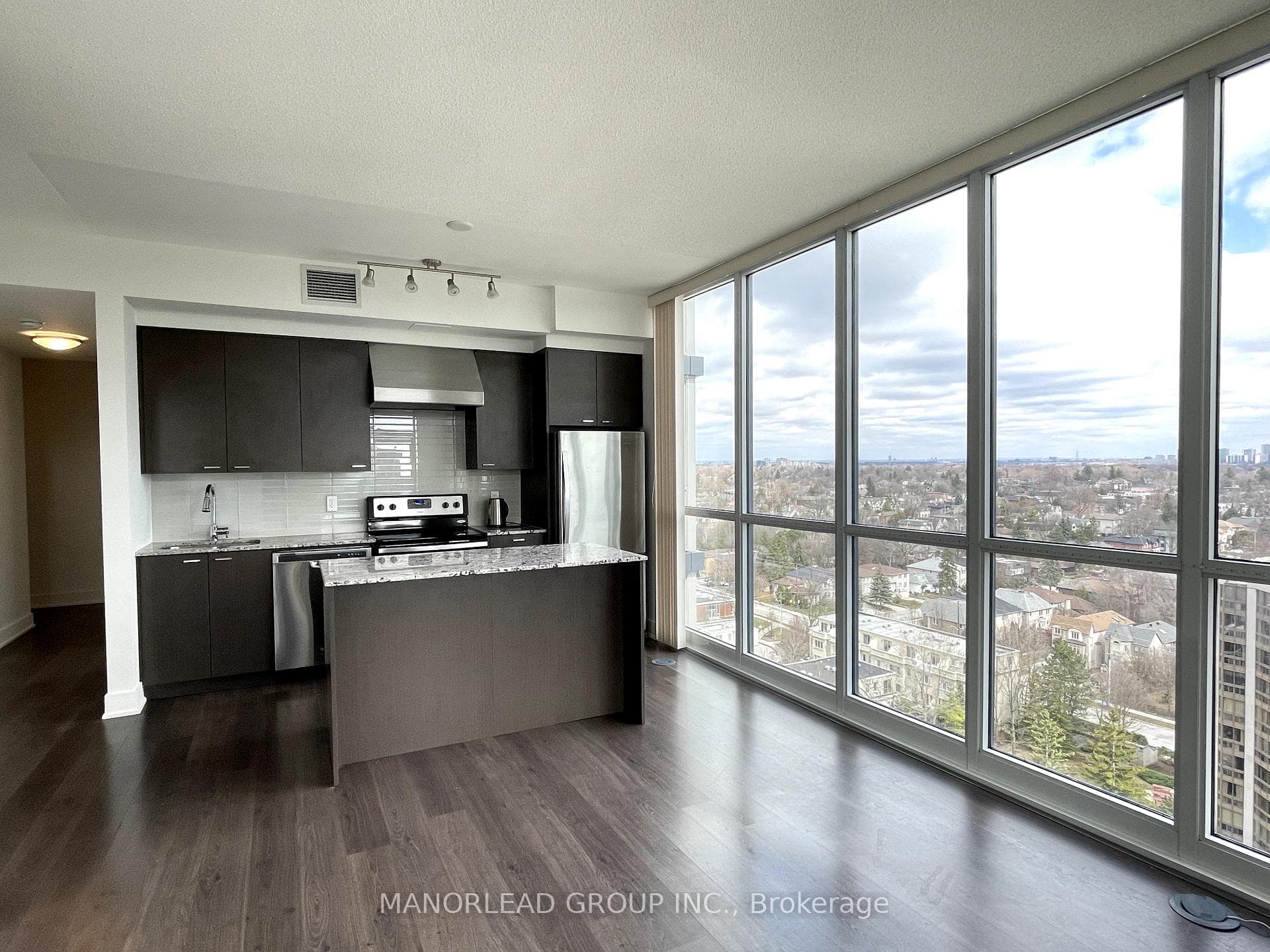 88 Sheppard Avenue Unit 1602 photo 5