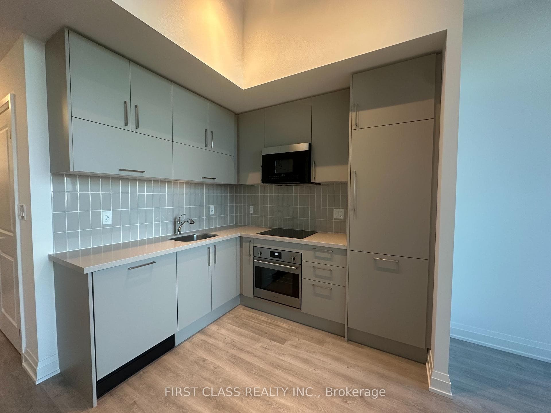 38 Andre De Grasse Street Unit 312 photo 4