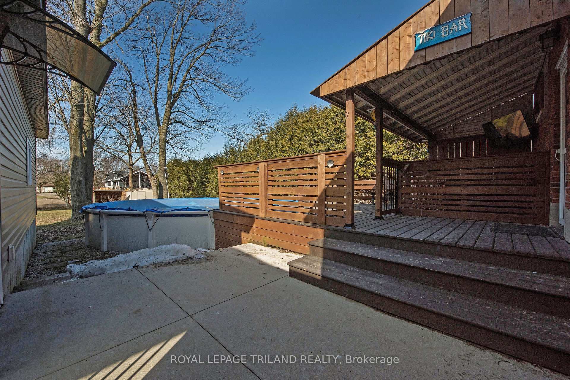 1001 Willow Drive photo 36