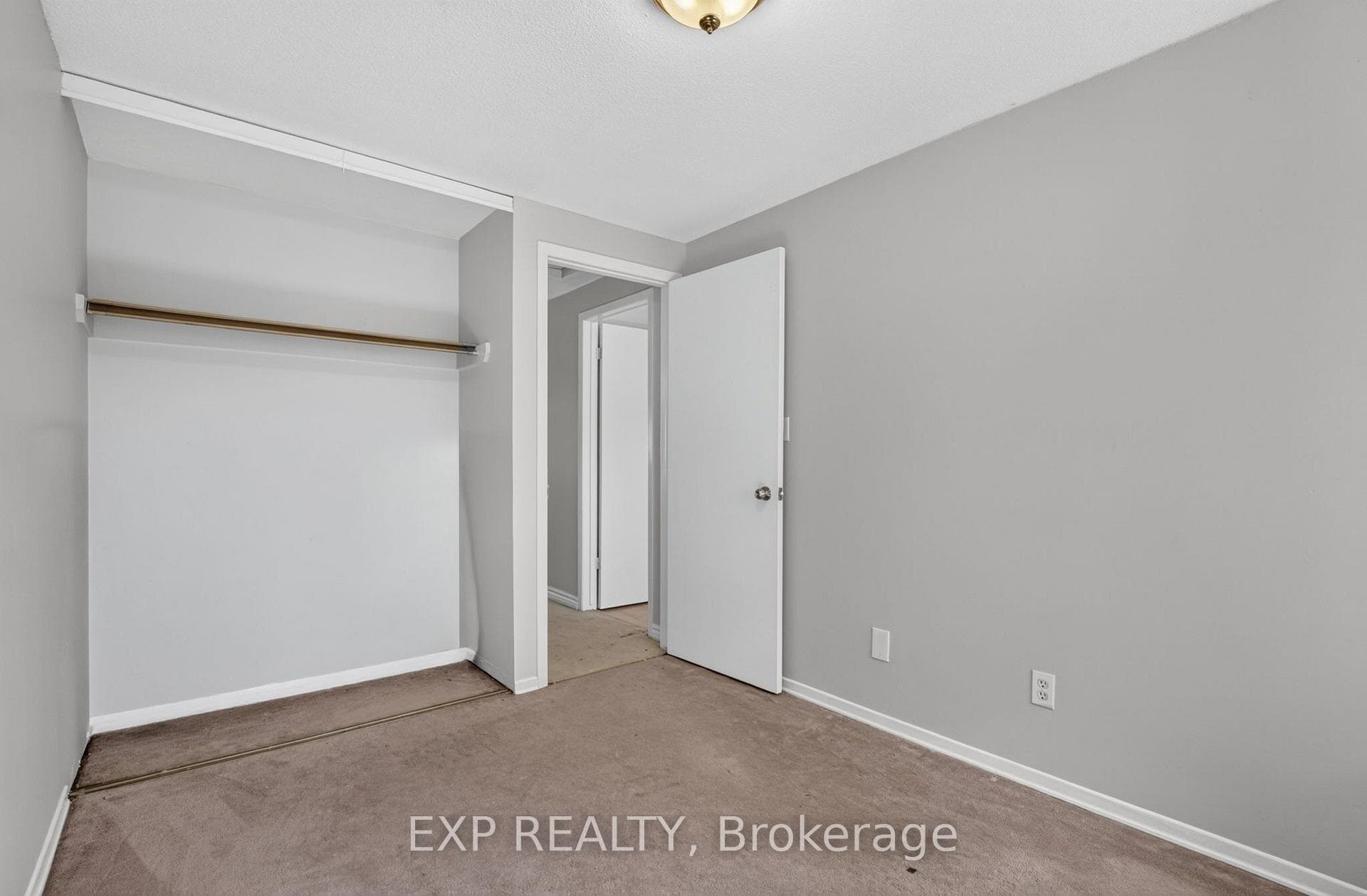 77 Linwell Road Unit 113 photo 26