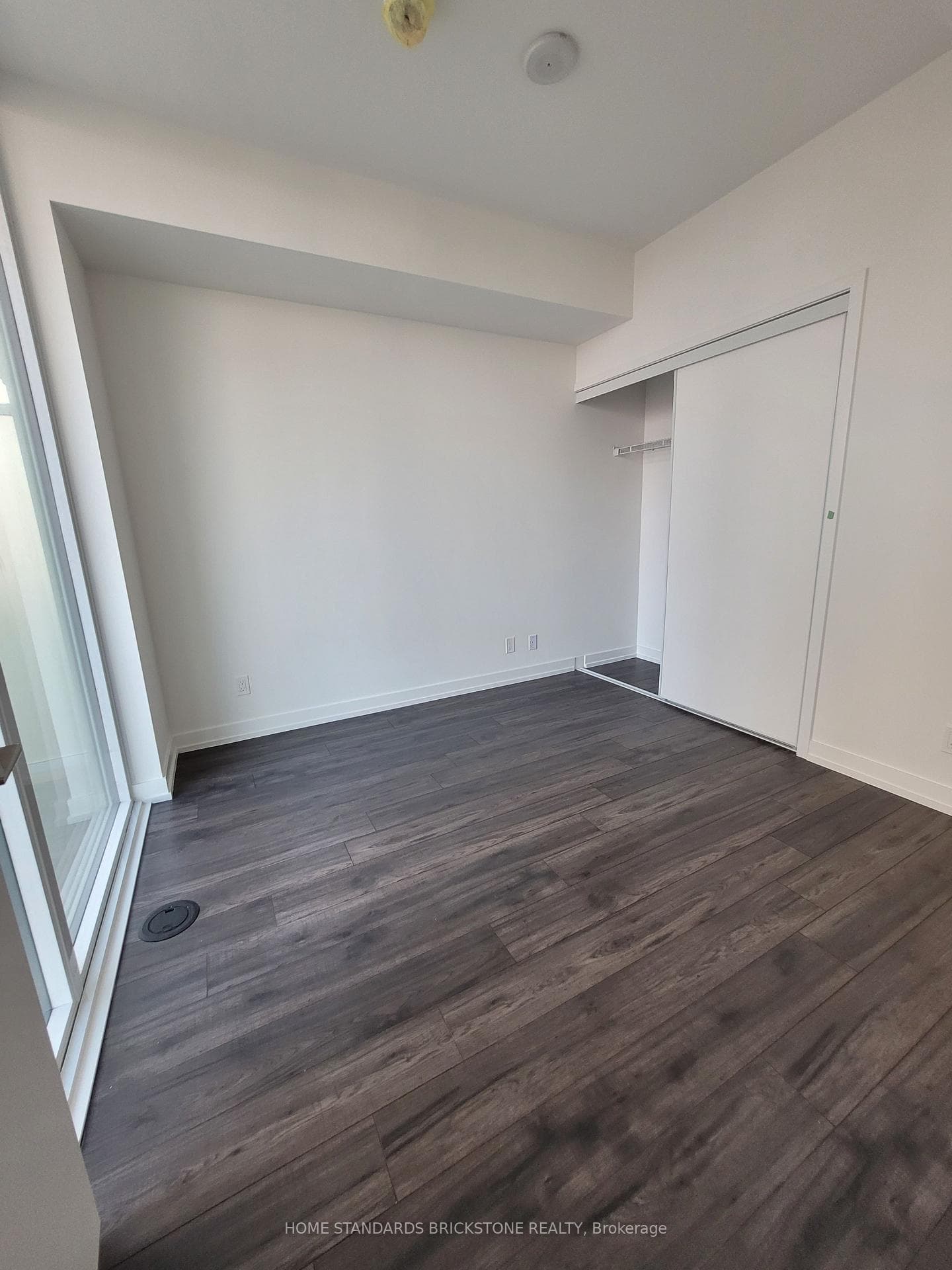 33 Helendale Avenue Unit 1701 photo 11