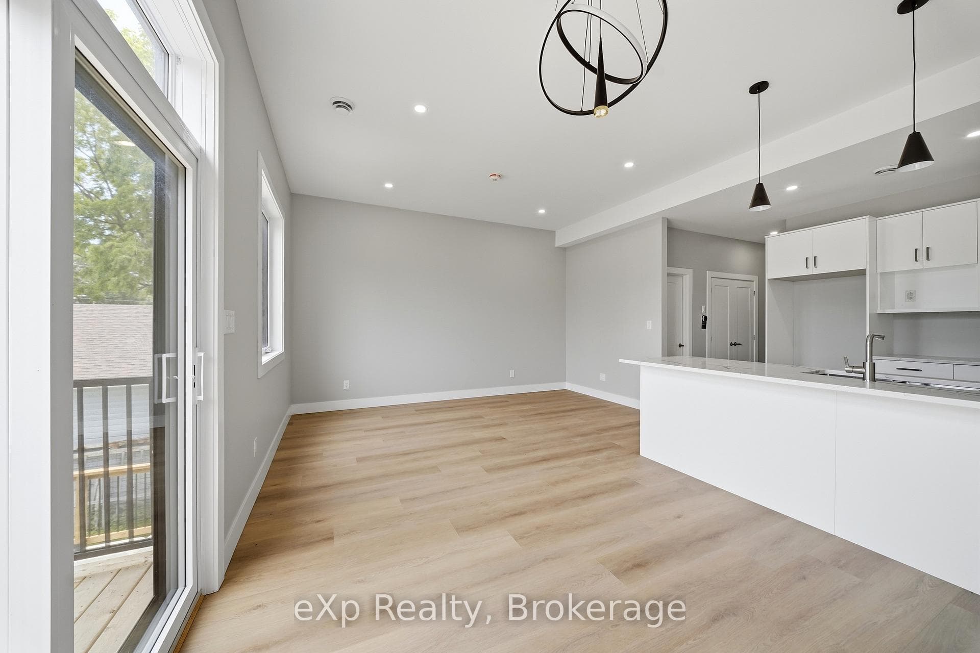 79 Maclellan Avenue photo 10